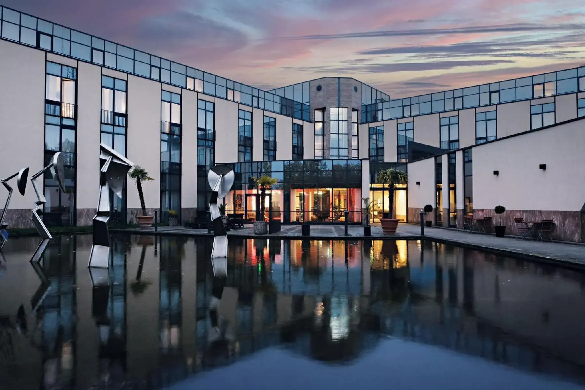 Property building in Four Points Flex by Sheraton Ratingen Düsseldorf Airport Property building in Four Points Flex by Sheraton Ratingen Düsseldorf Airport
