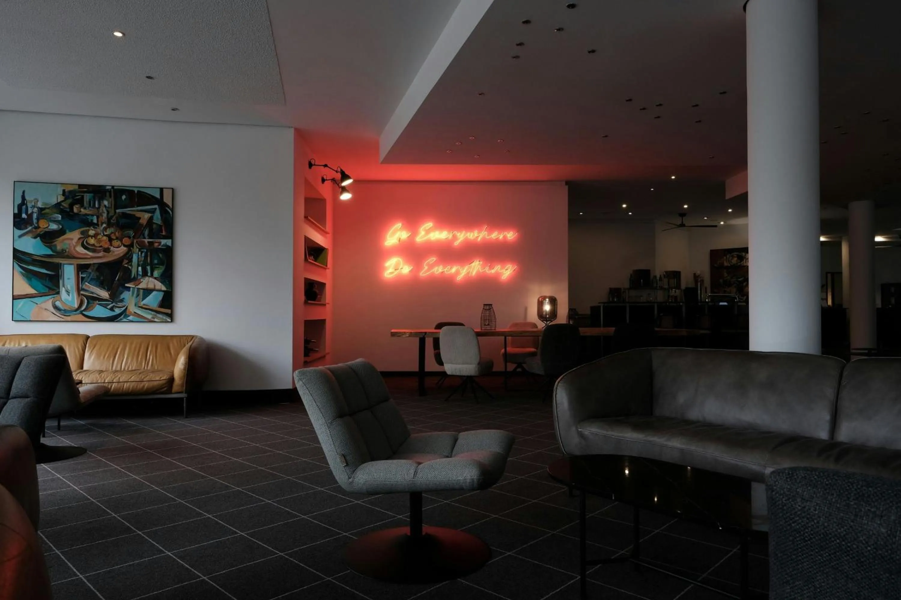 Lobby or reception in Four Points Flex by Sheraton Ratingen Düsseldorf Airport