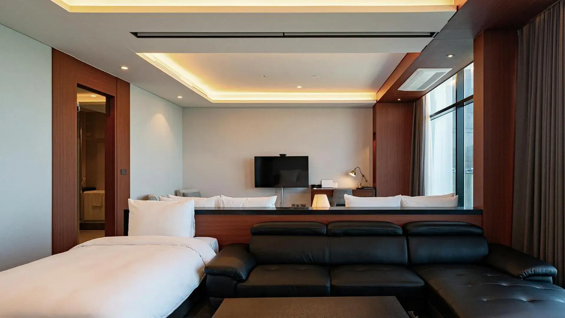 Bed in Hotel JCS Yeosu Bed in Hotel JCS Yeosu