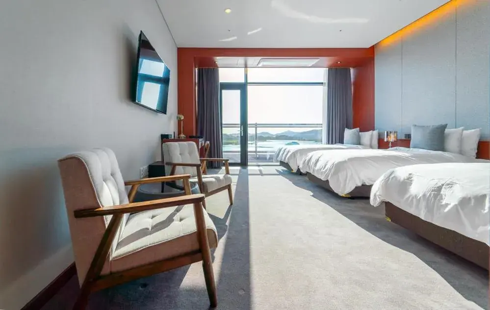 Bed in Hotel JCS Yeosu Bed in Hotel JCS Yeosu