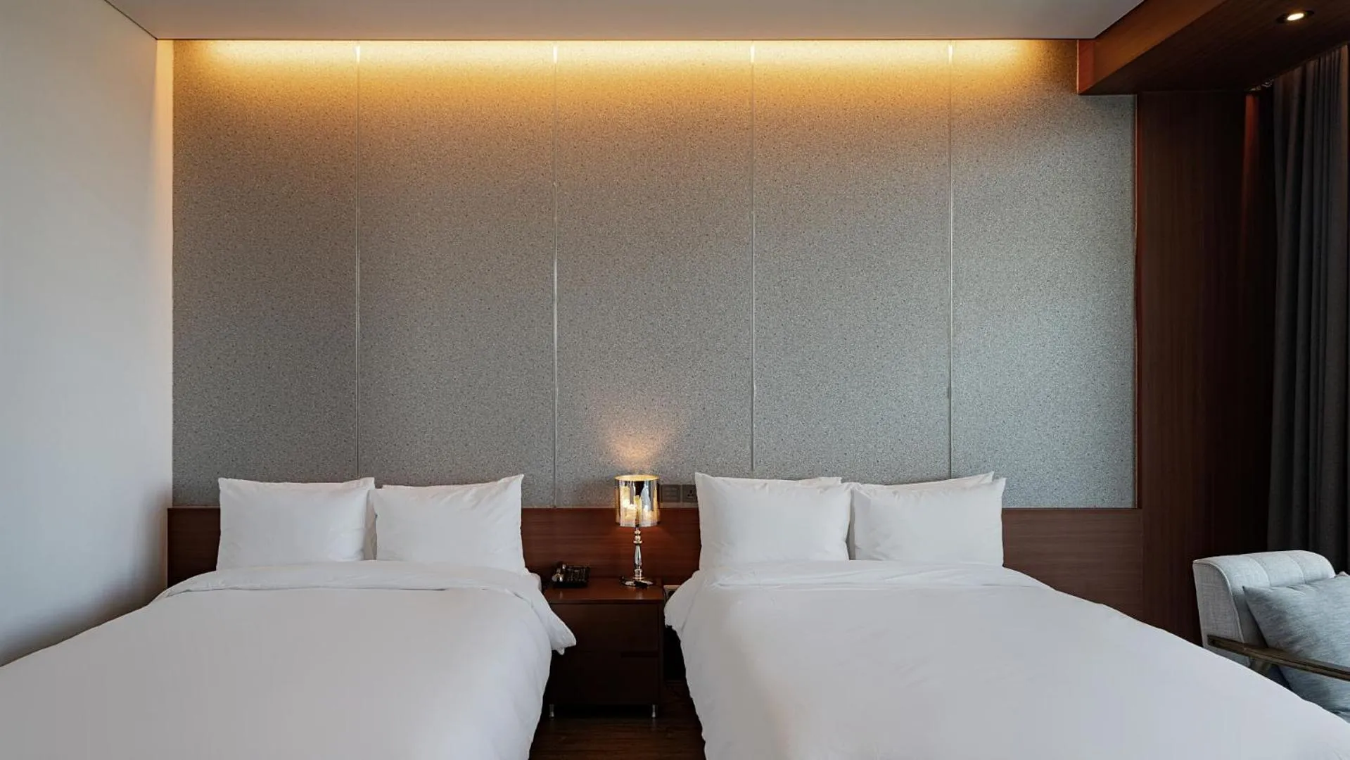 Bed in Hotel JCS Yeosu