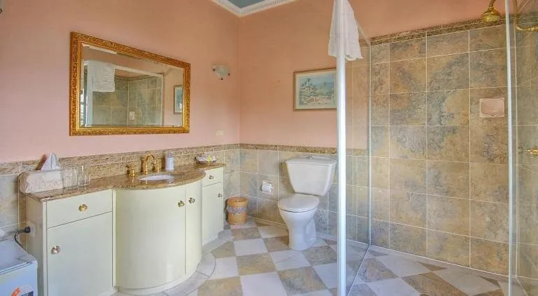 Melville House Bed and Breakfast