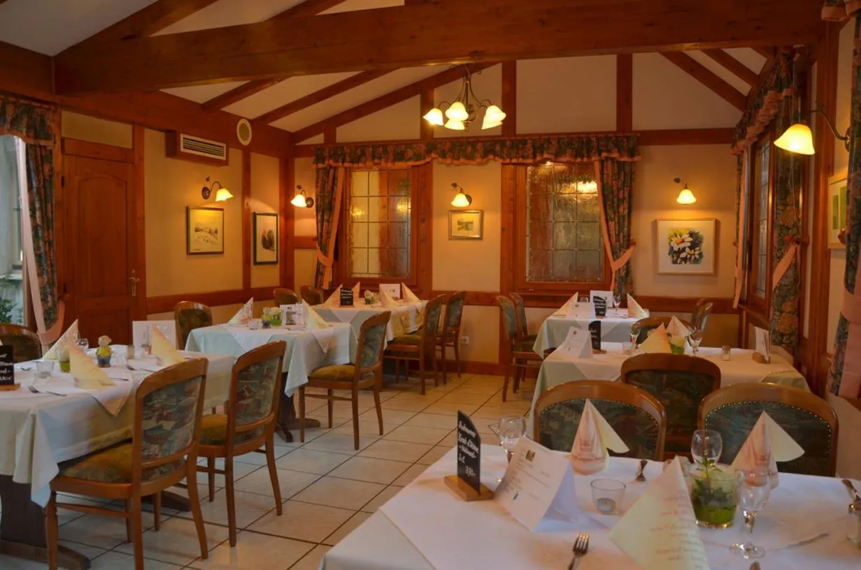 Restaurant/places to eat in Landhaus Schaaf