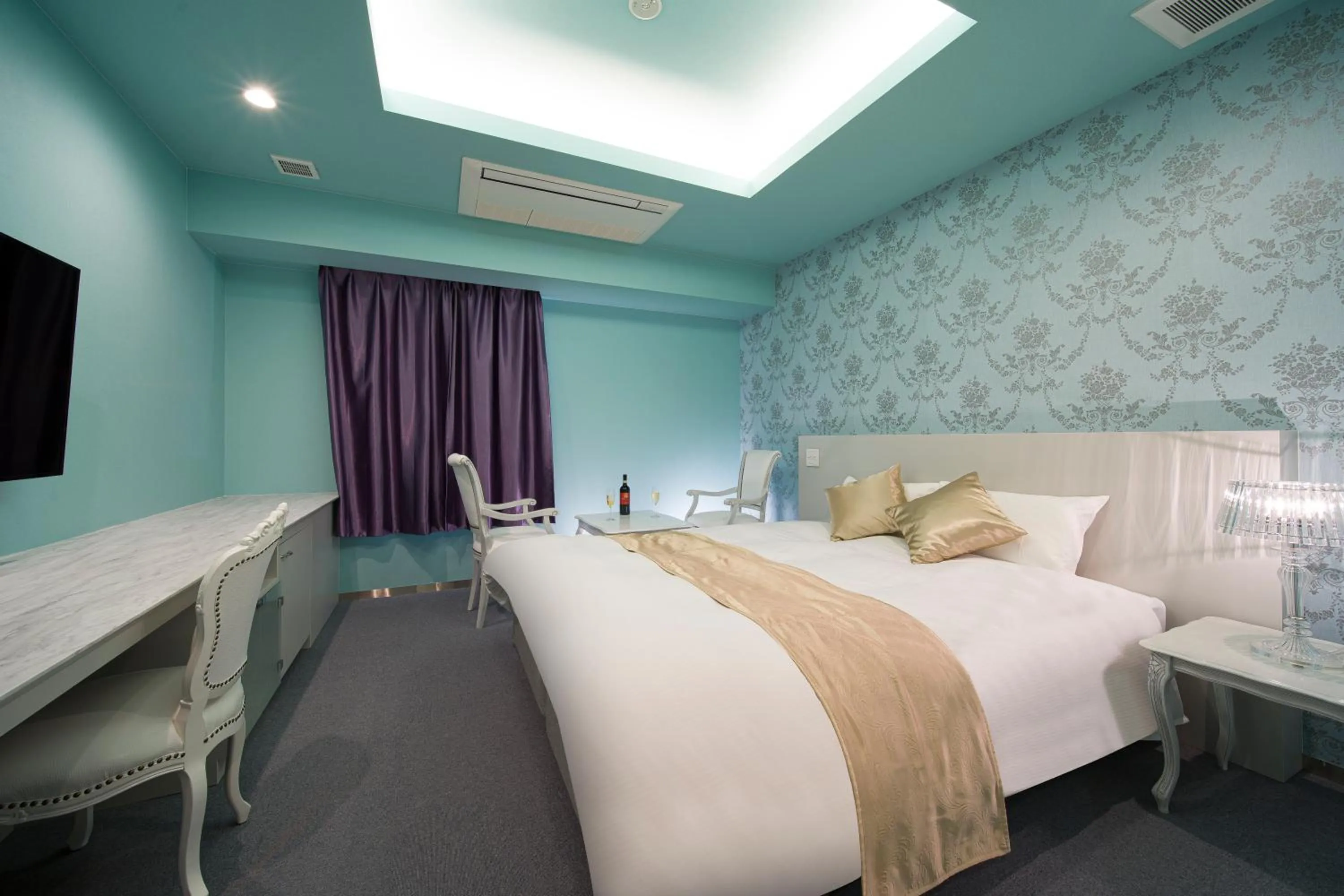 Bed in HOTEL LASCALA