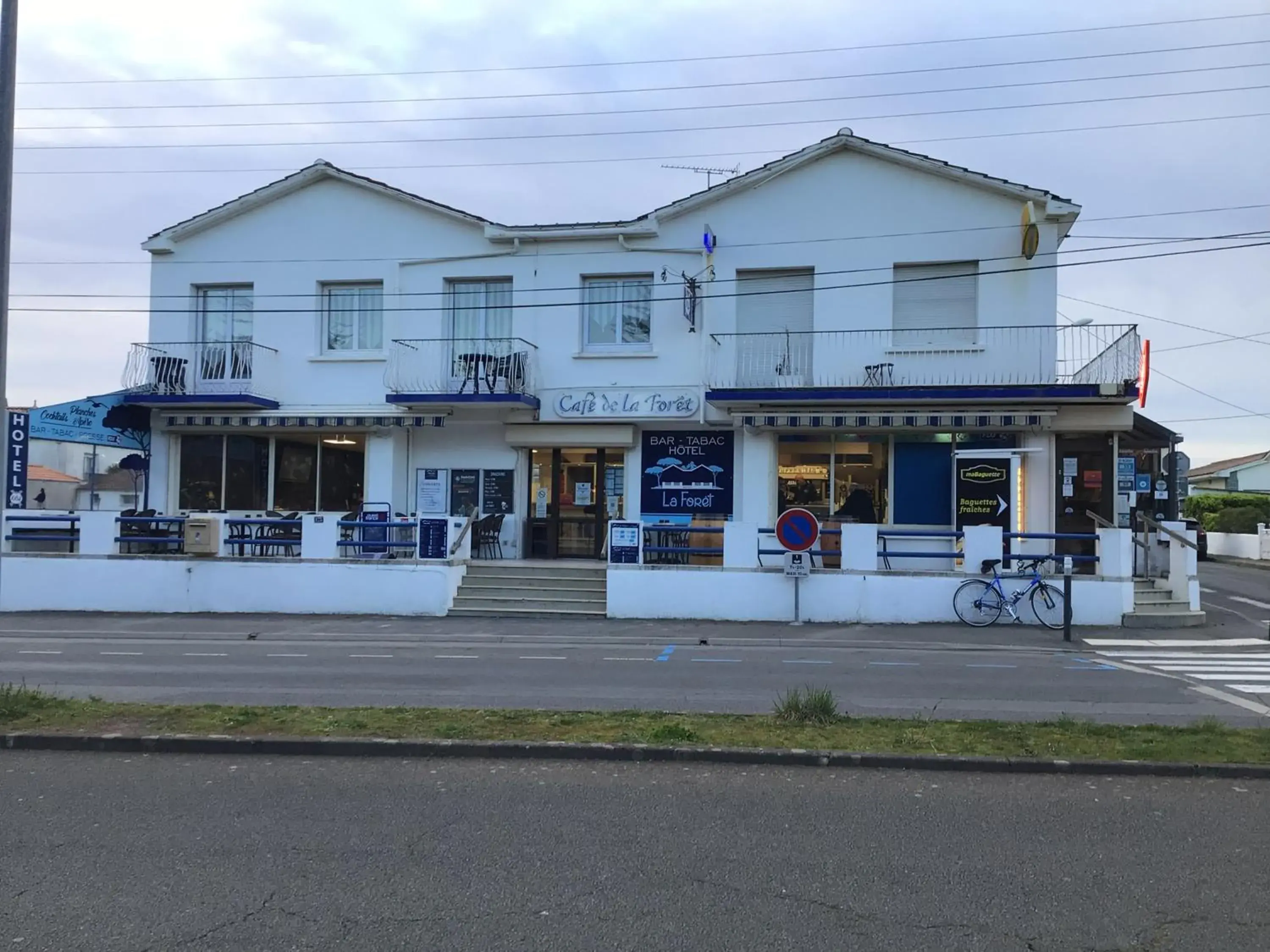 Hotel de la Forêt Hotel de la Forêt