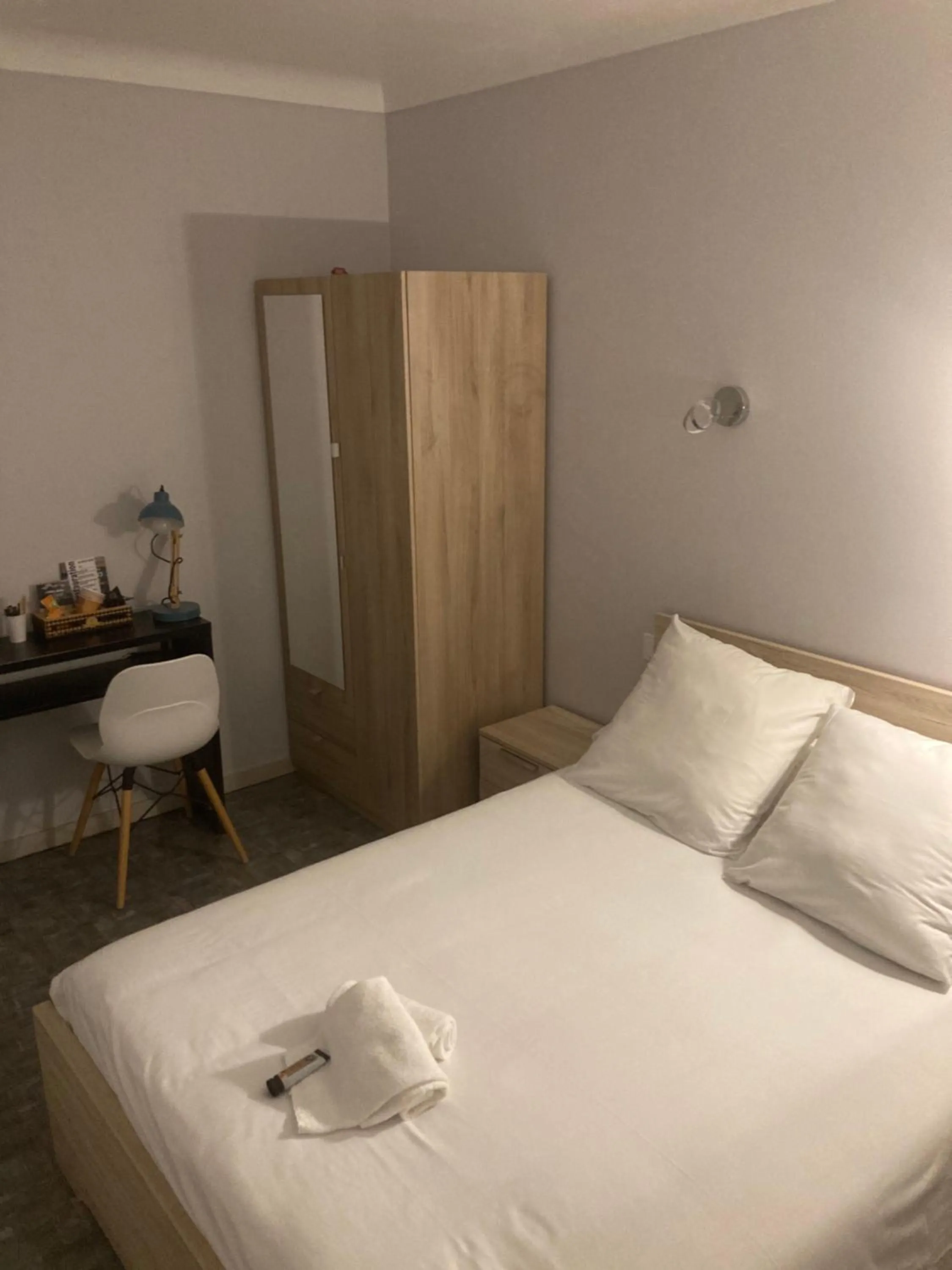 Bed in Hotel de la Forêt