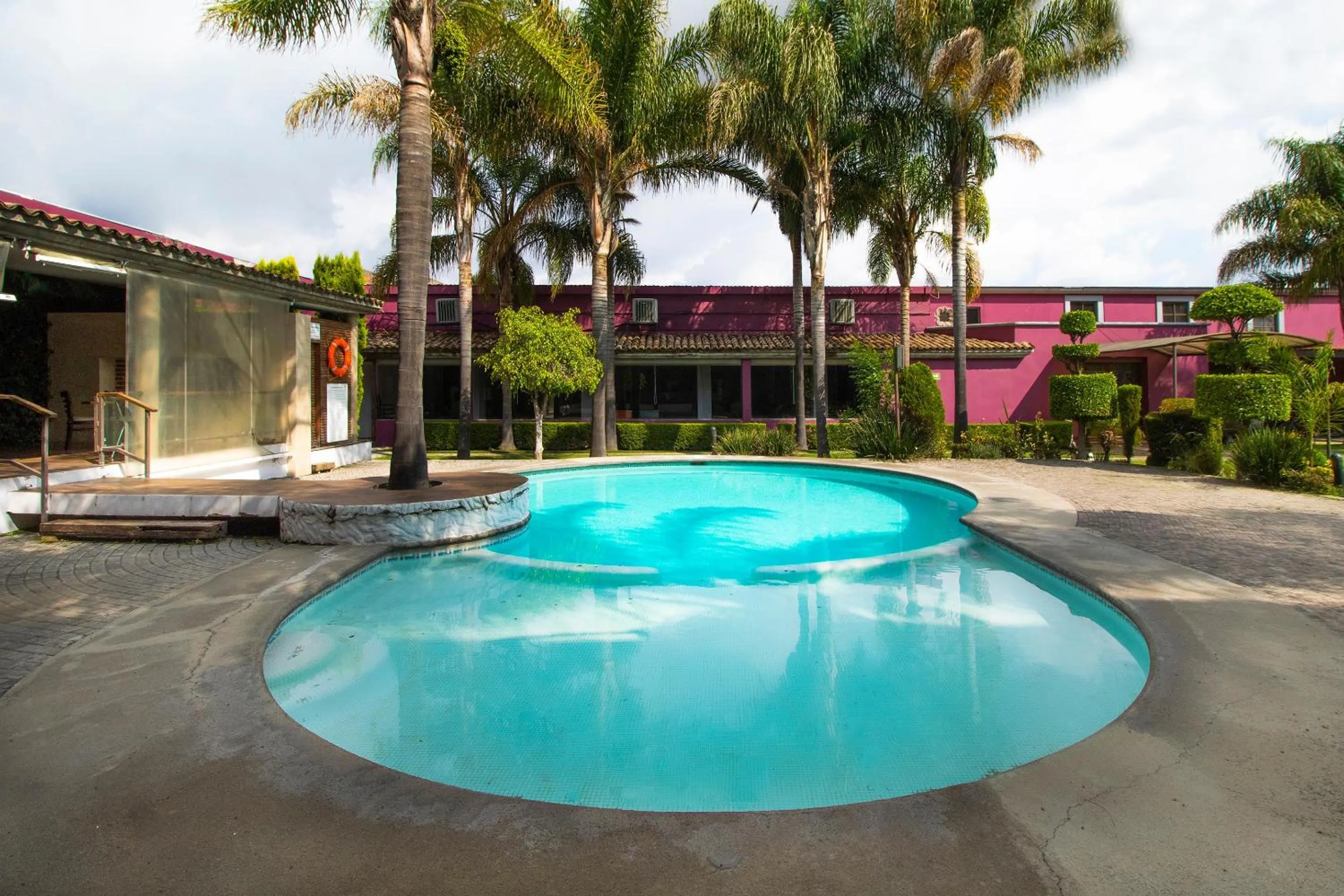 Swimming pool in Hotel Las Iglesias, Cholula