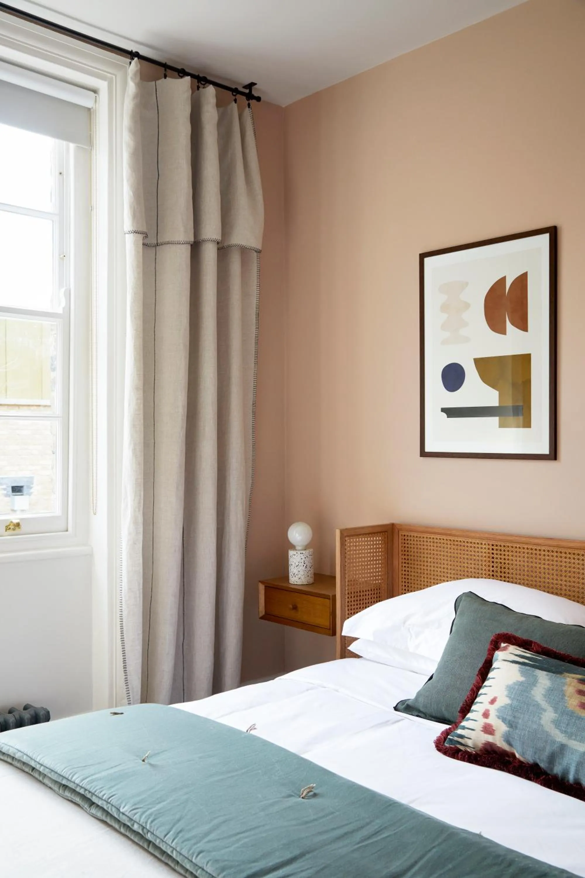 Bed in The Angel Collection minutes from Angel Tube Station