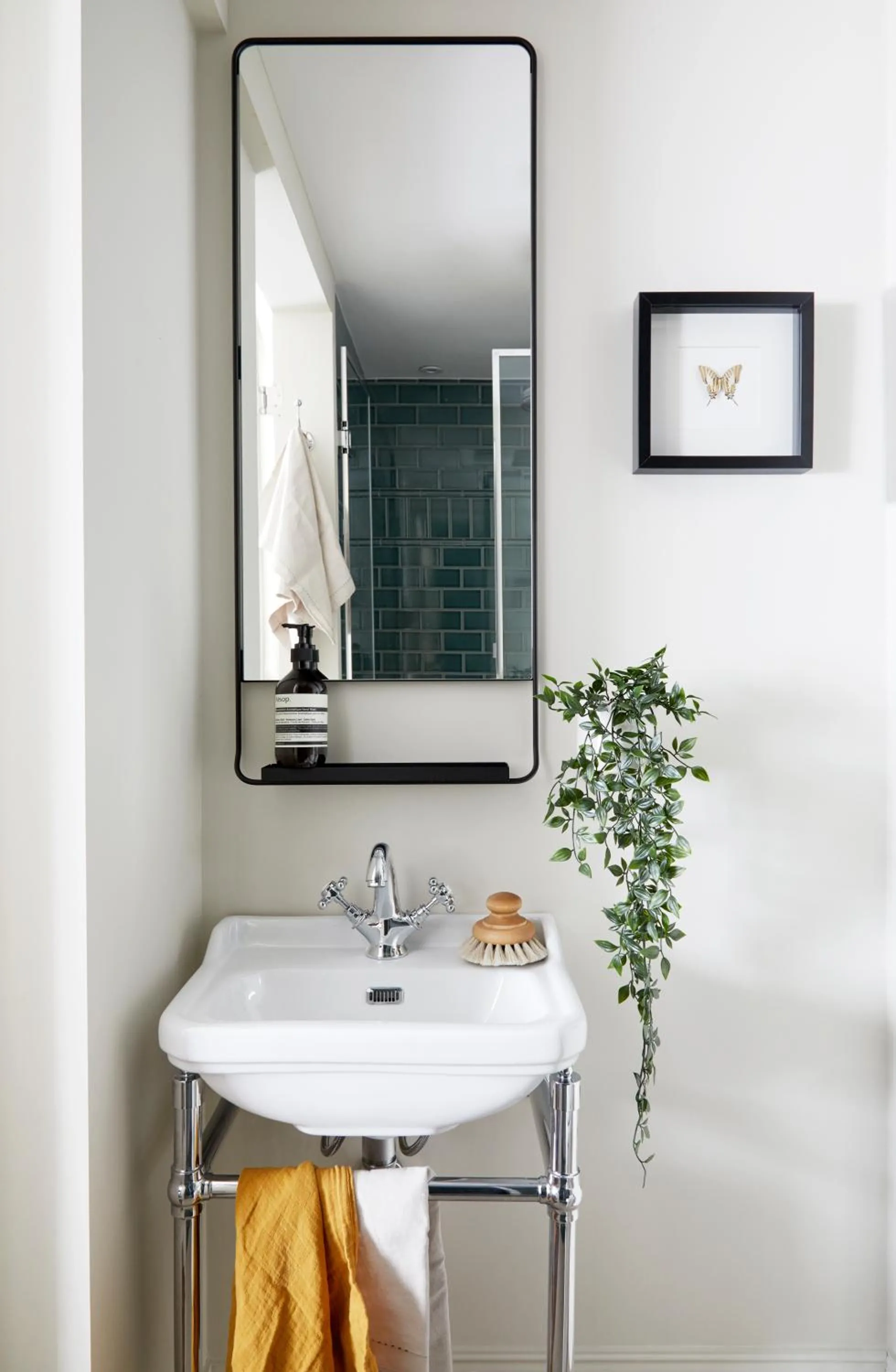 Bathroom in The Angel Collection minutes from Angel Tube Station