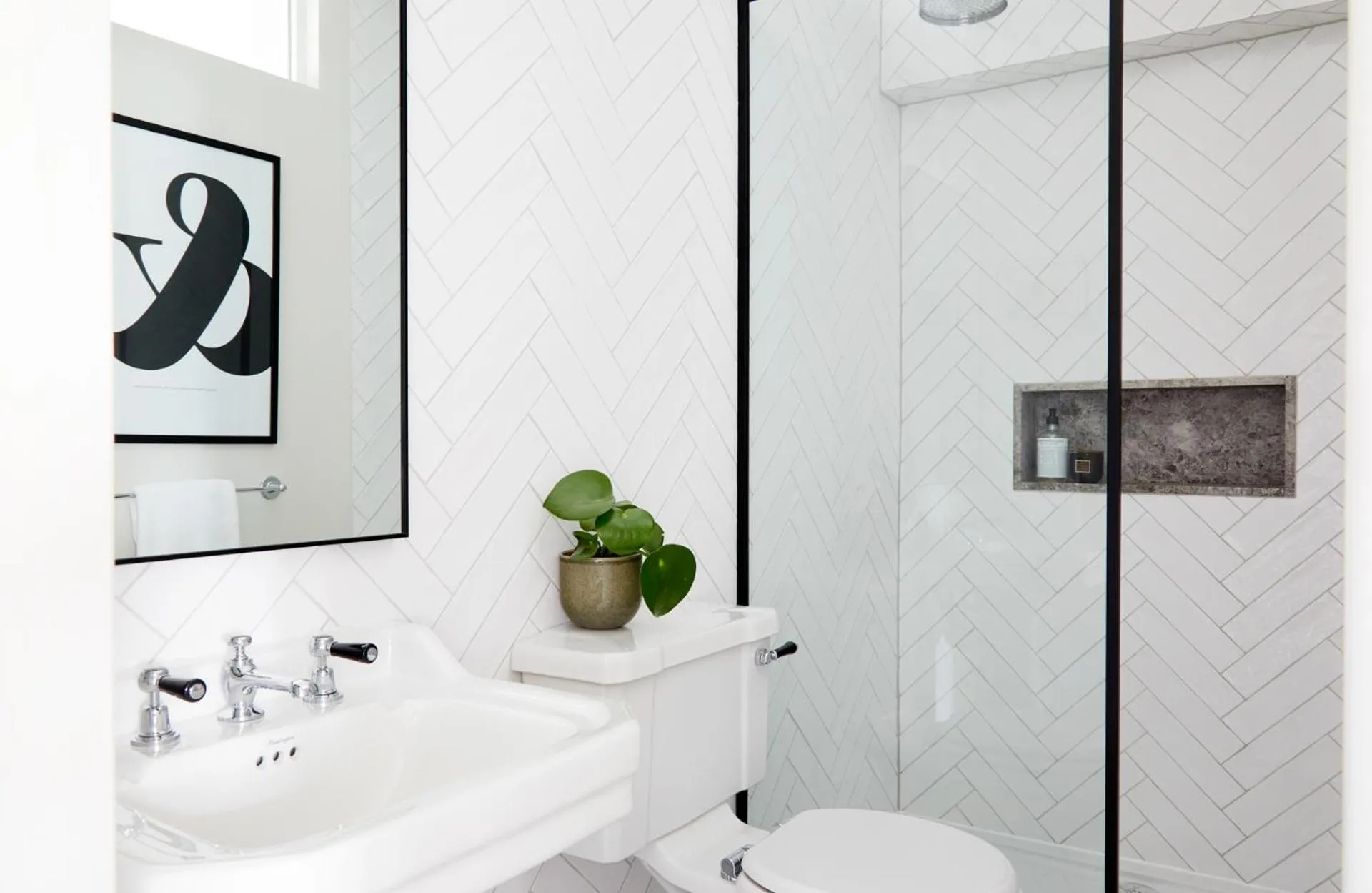 Bathroom in The Angel Collection minutes from Angel Tube Station