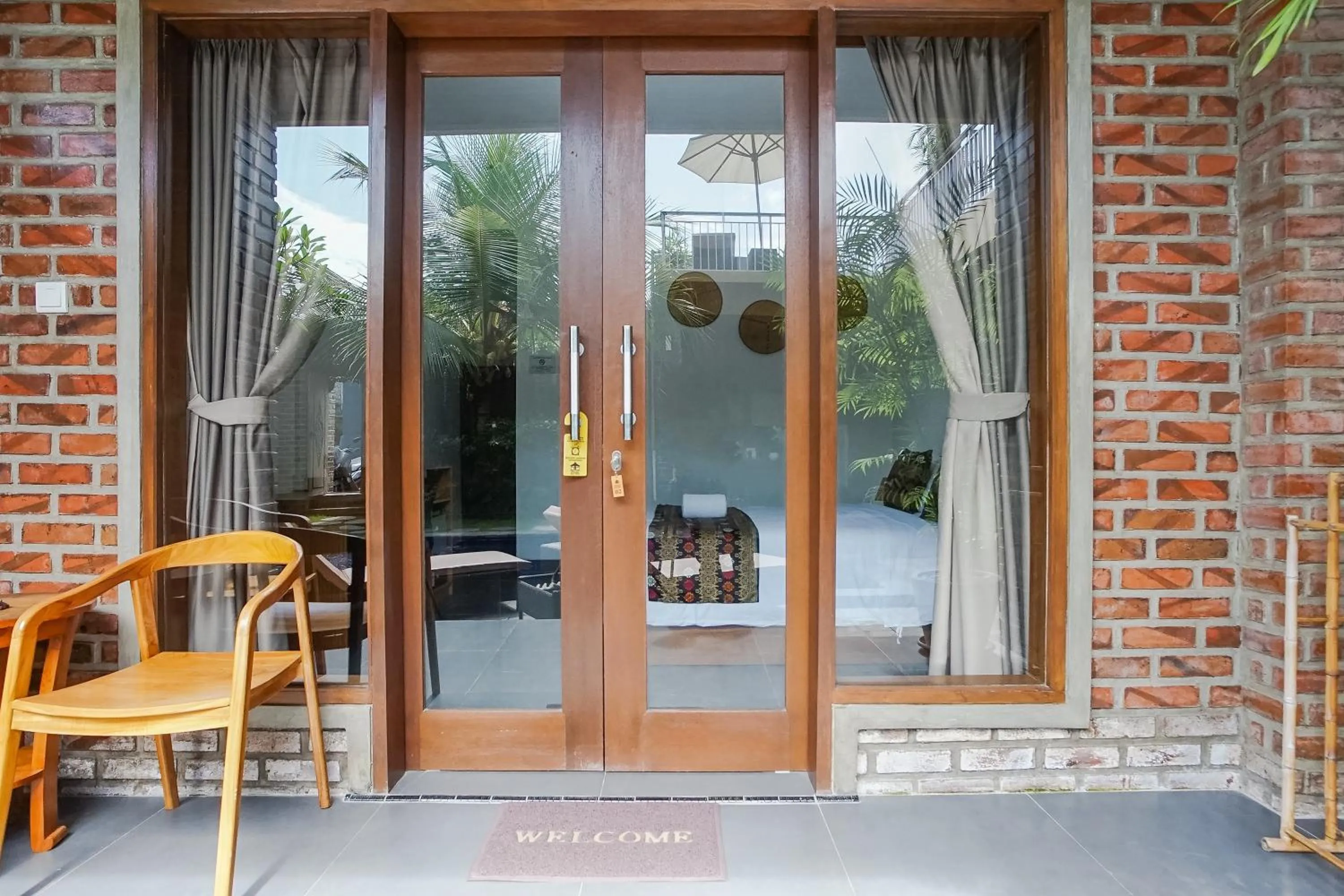 Bedroom in D'Meten Guest House Canggu