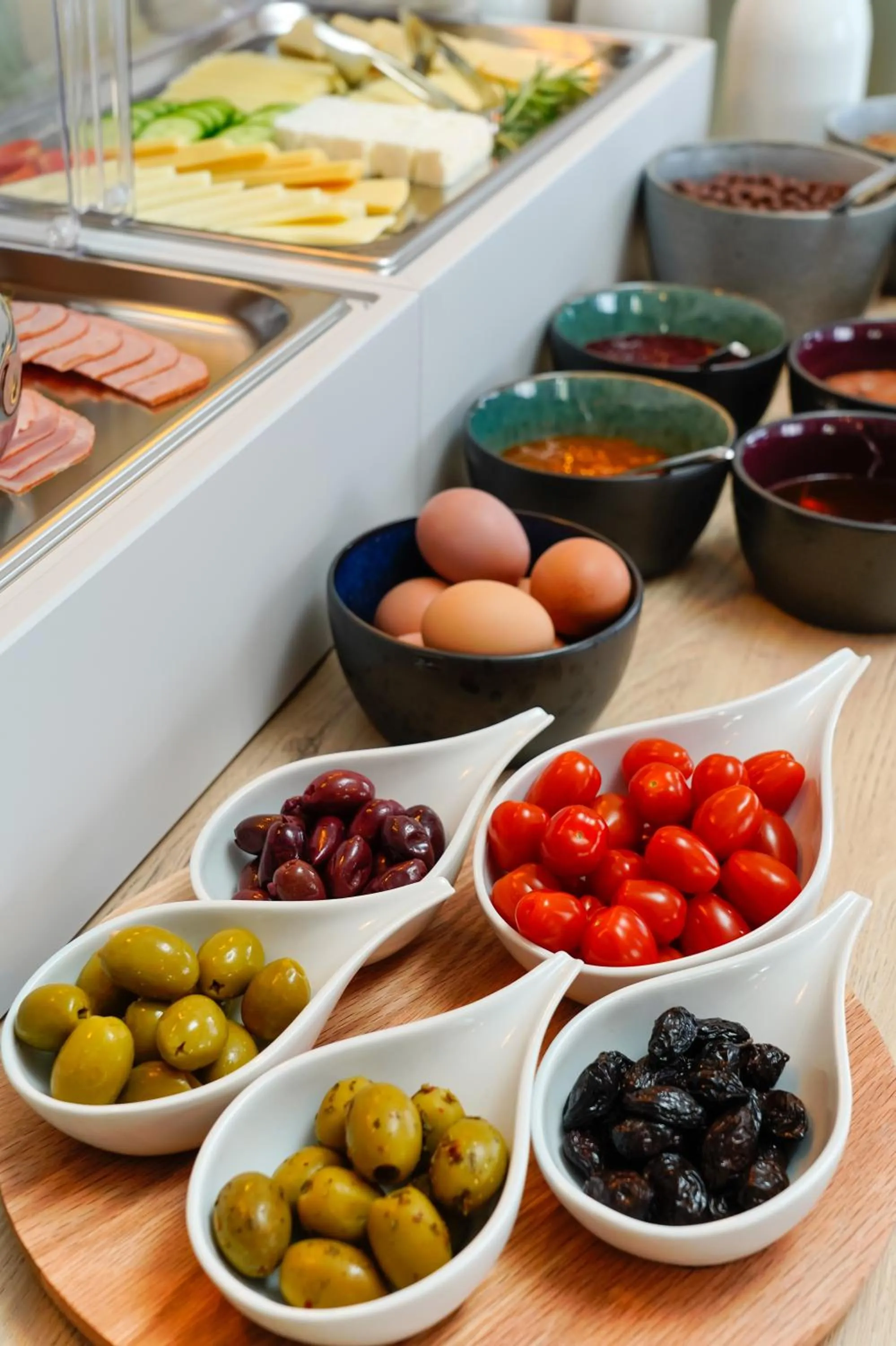 Breakfast in Nefeli Fresh Hotel by Del Mare