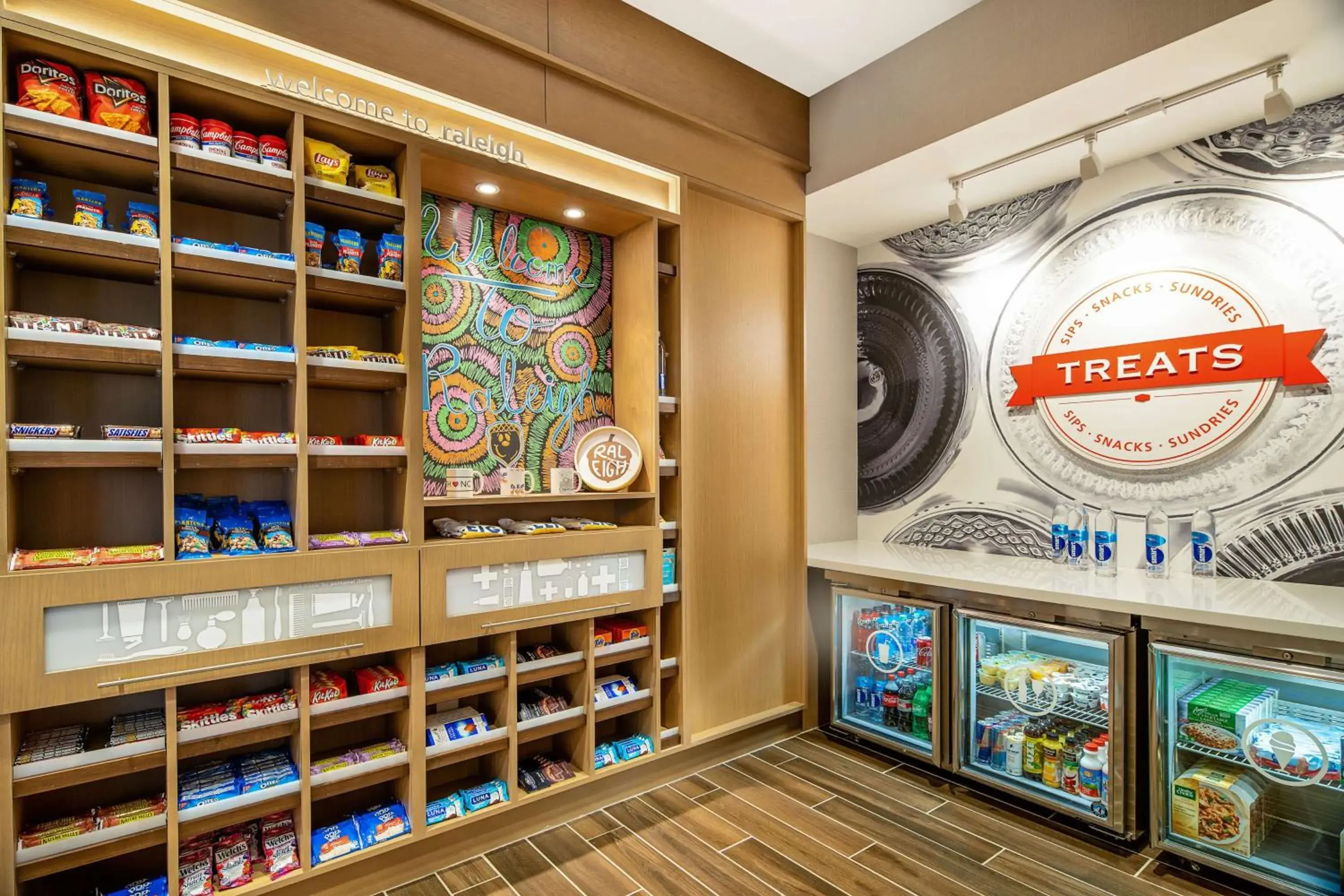 Restaurant/places to eat in Hampton Inn & Suites Raleigh Midtown, NC Restaurant/places to eat in Hampton Inn & Suites Raleigh Midtown, NC