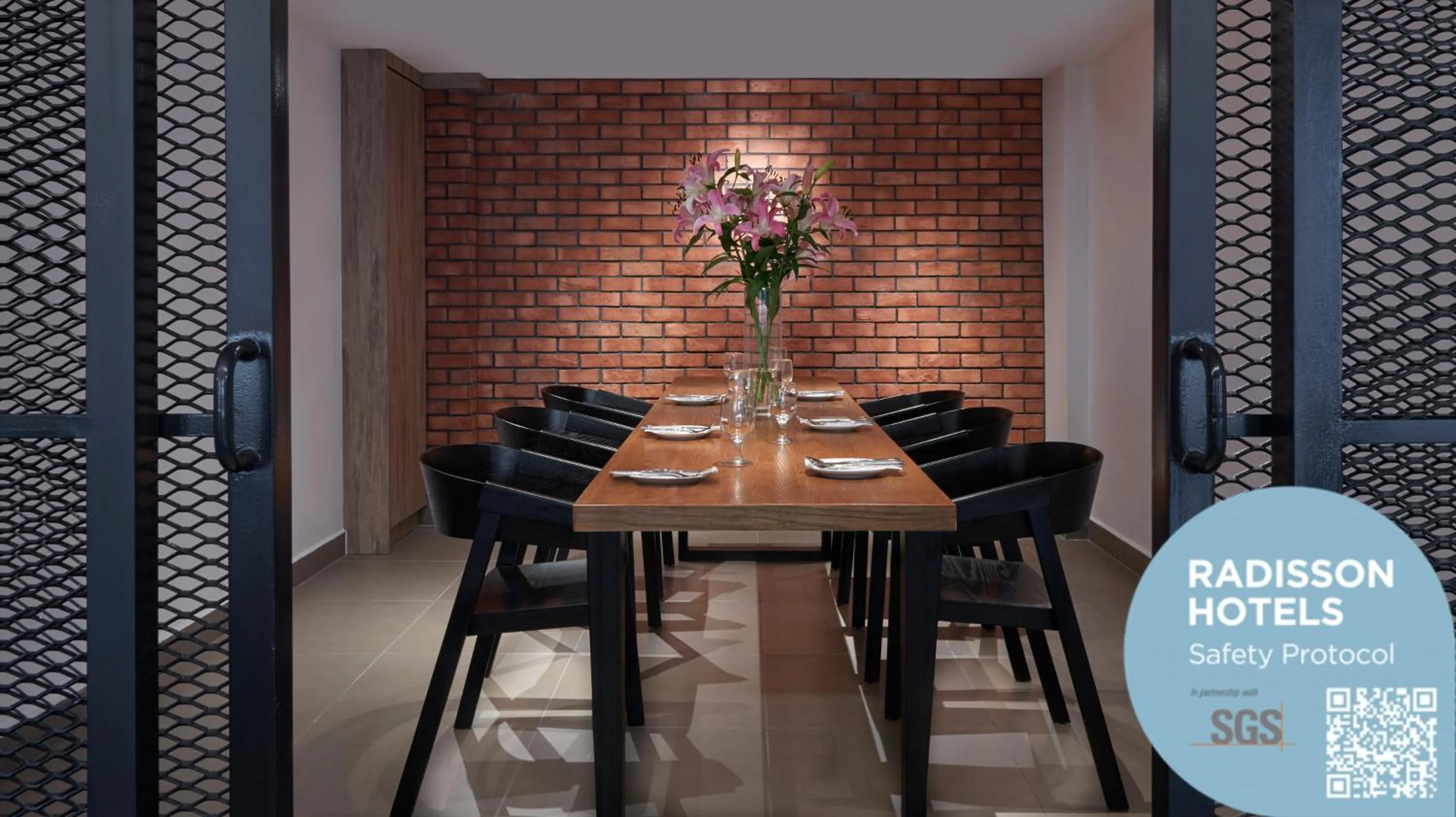 Restaurant/places to eat in Park Inn by Radisson Putrajaya