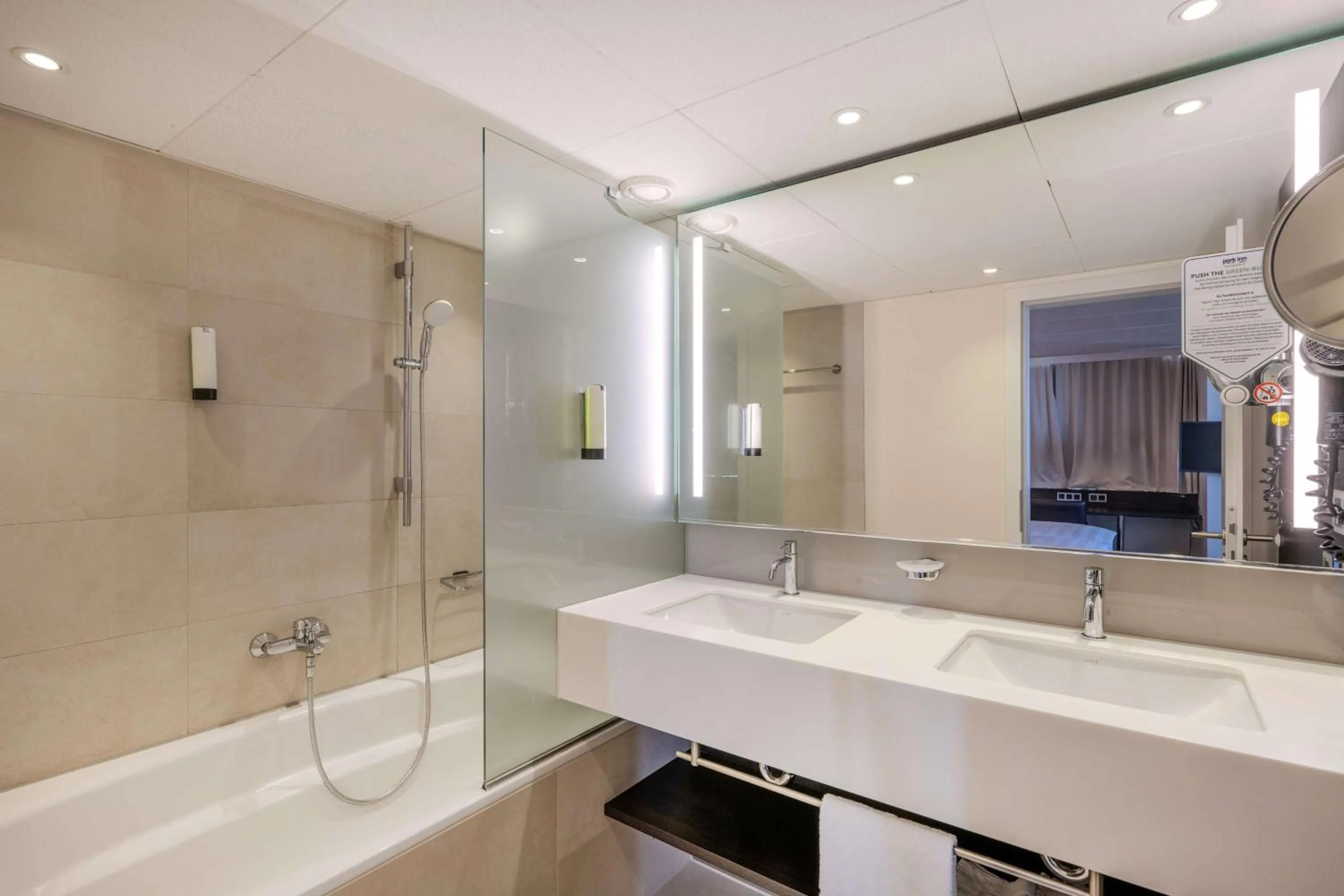 Bathroom in Park Inn by Radisson Berlin Alexanderplatz