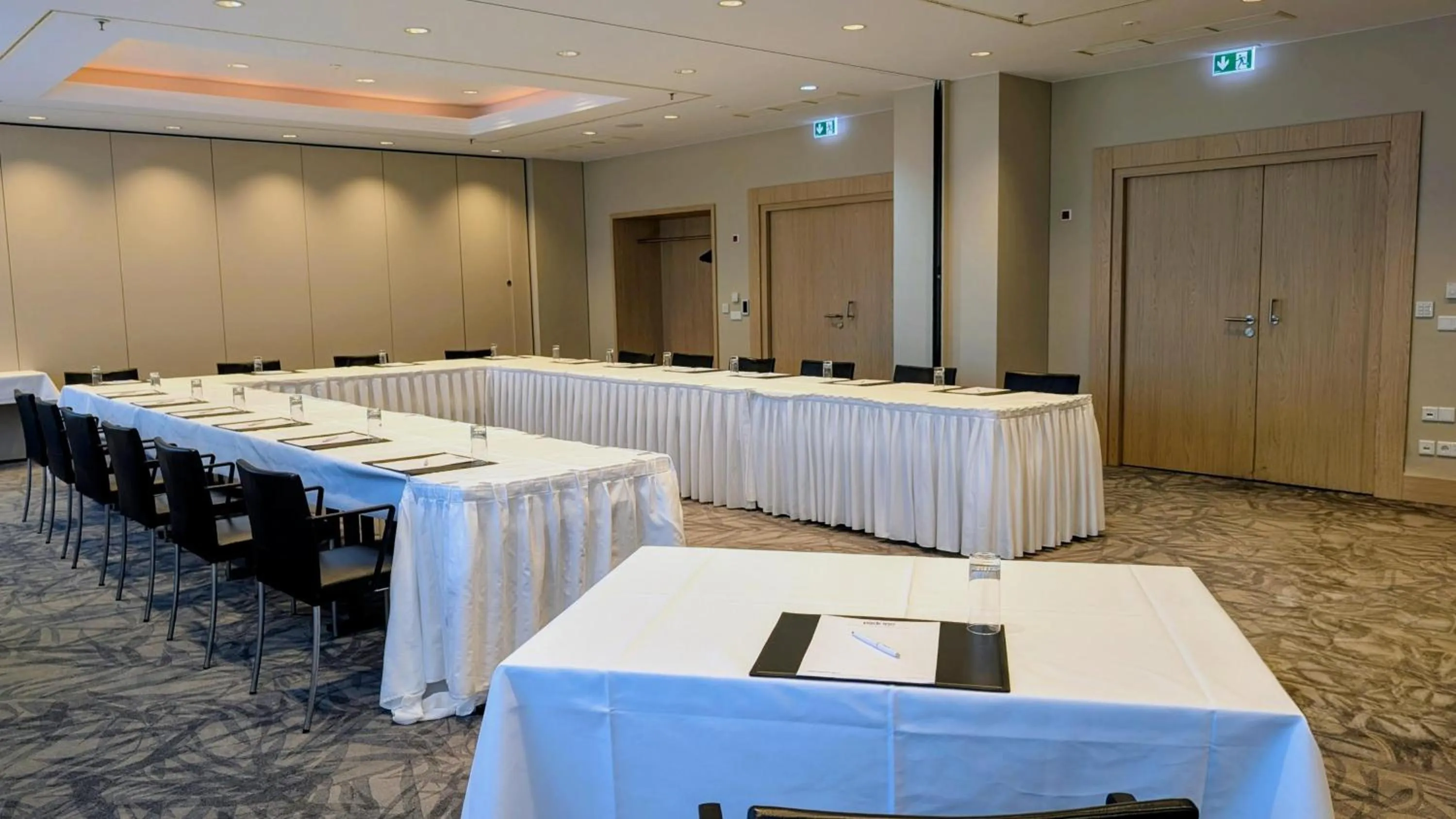 Meeting/conference room in Park Inn by Radisson Berlin Alexanderplatz