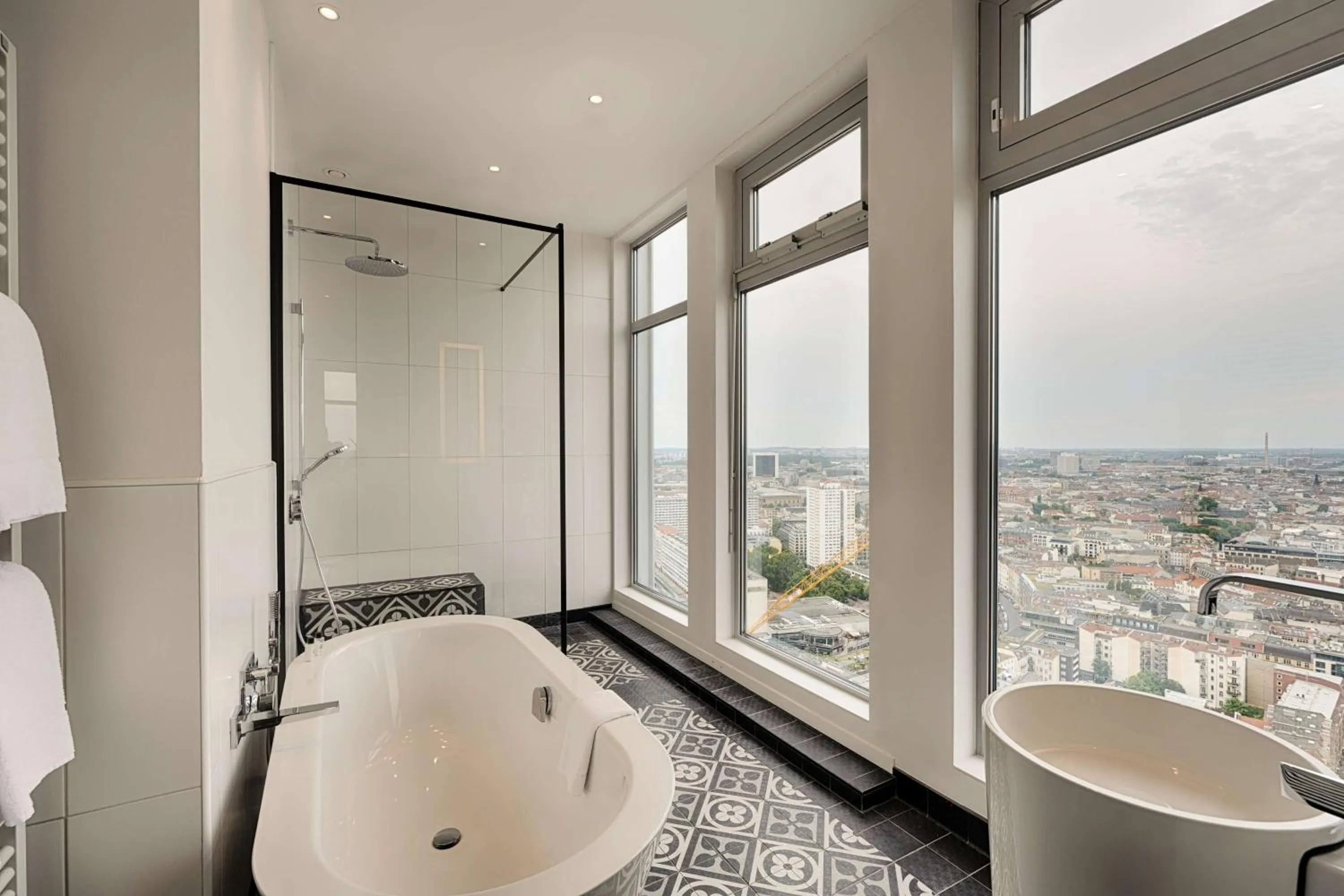 Bathroom in Park Inn by Radisson Berlin Alexanderplatz