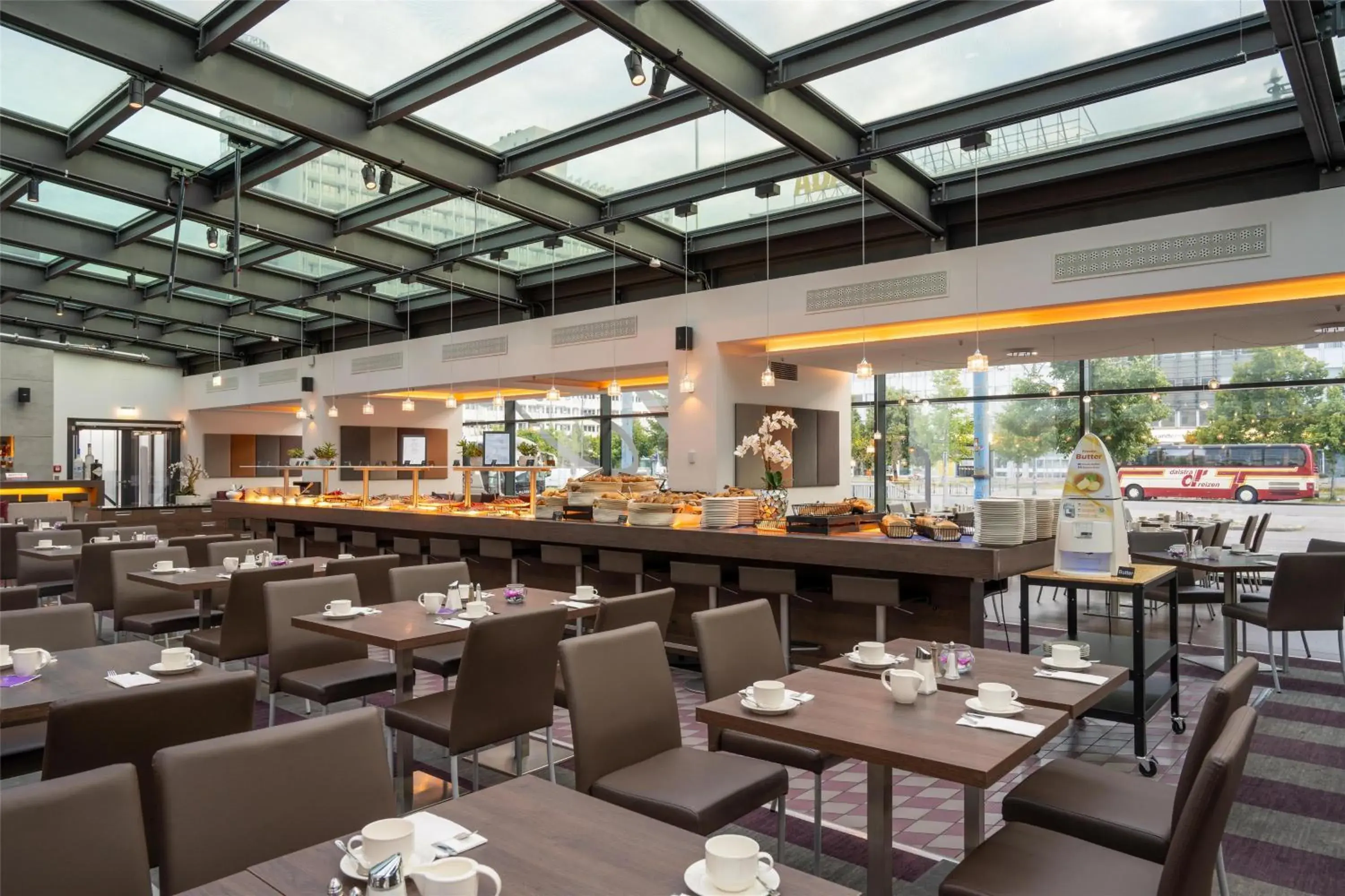 Breakfast in Park Inn by Radisson Berlin Alexanderplatz Breakfast in Park Inn by Radisson Berlin Alexanderplatz