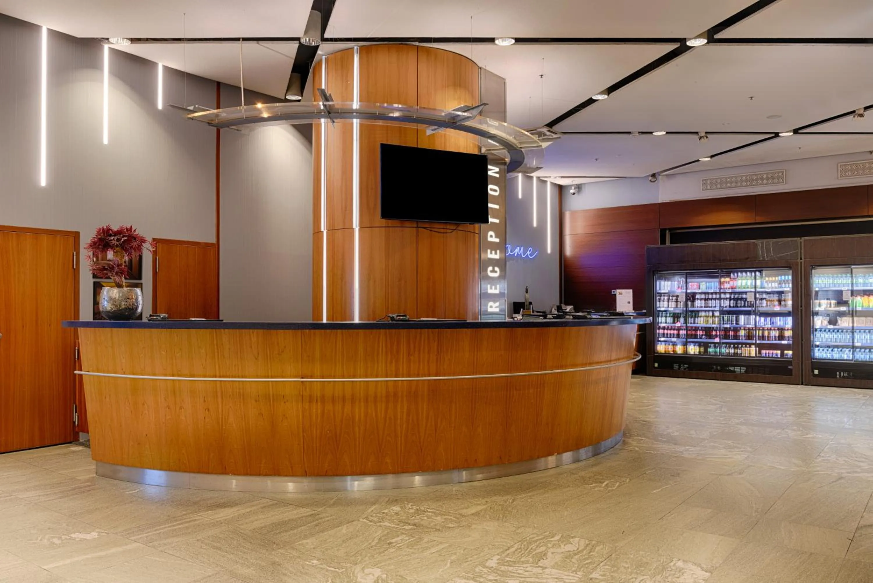 Lobby or reception in Park Inn by Radisson Berlin Alexanderplatz