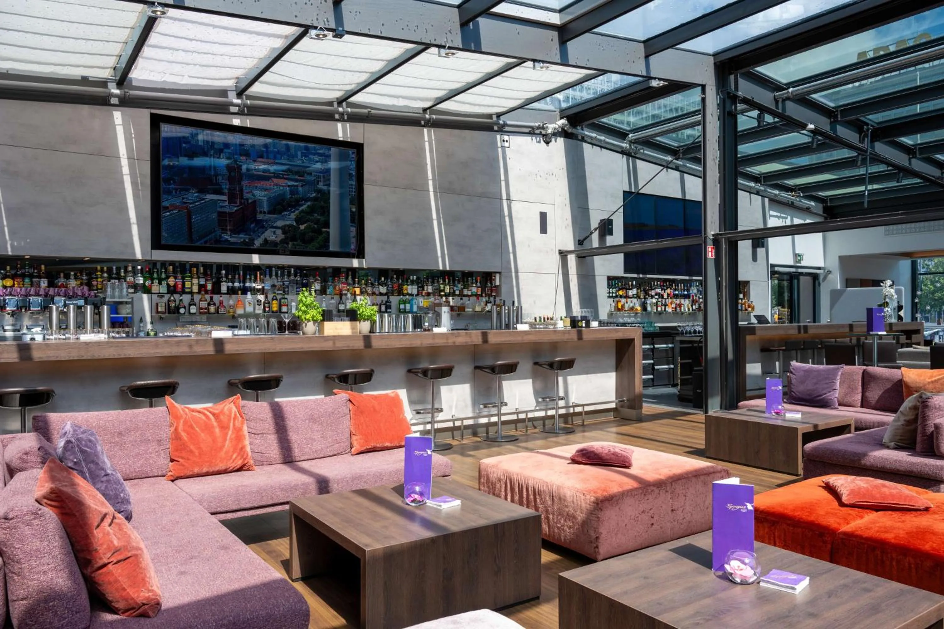 Restaurant/places to eat in Park Inn by Radisson Berlin Alexanderplatz