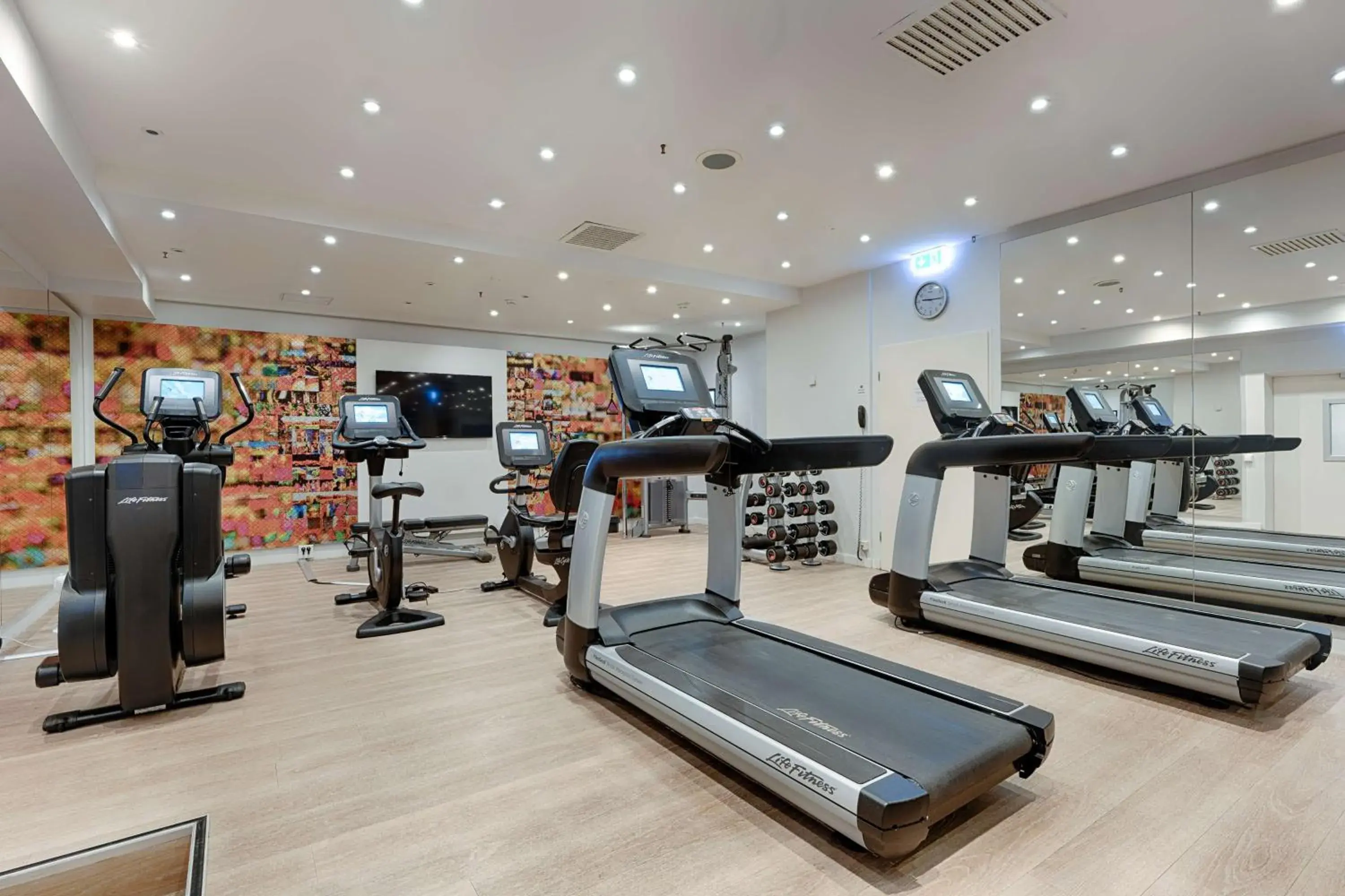 Fitness centre/facilities in Park Inn by Radisson Berlin Alexanderplatz Fitness centre/facilities in Park Inn by Radisson Berlin Alexanderplatz