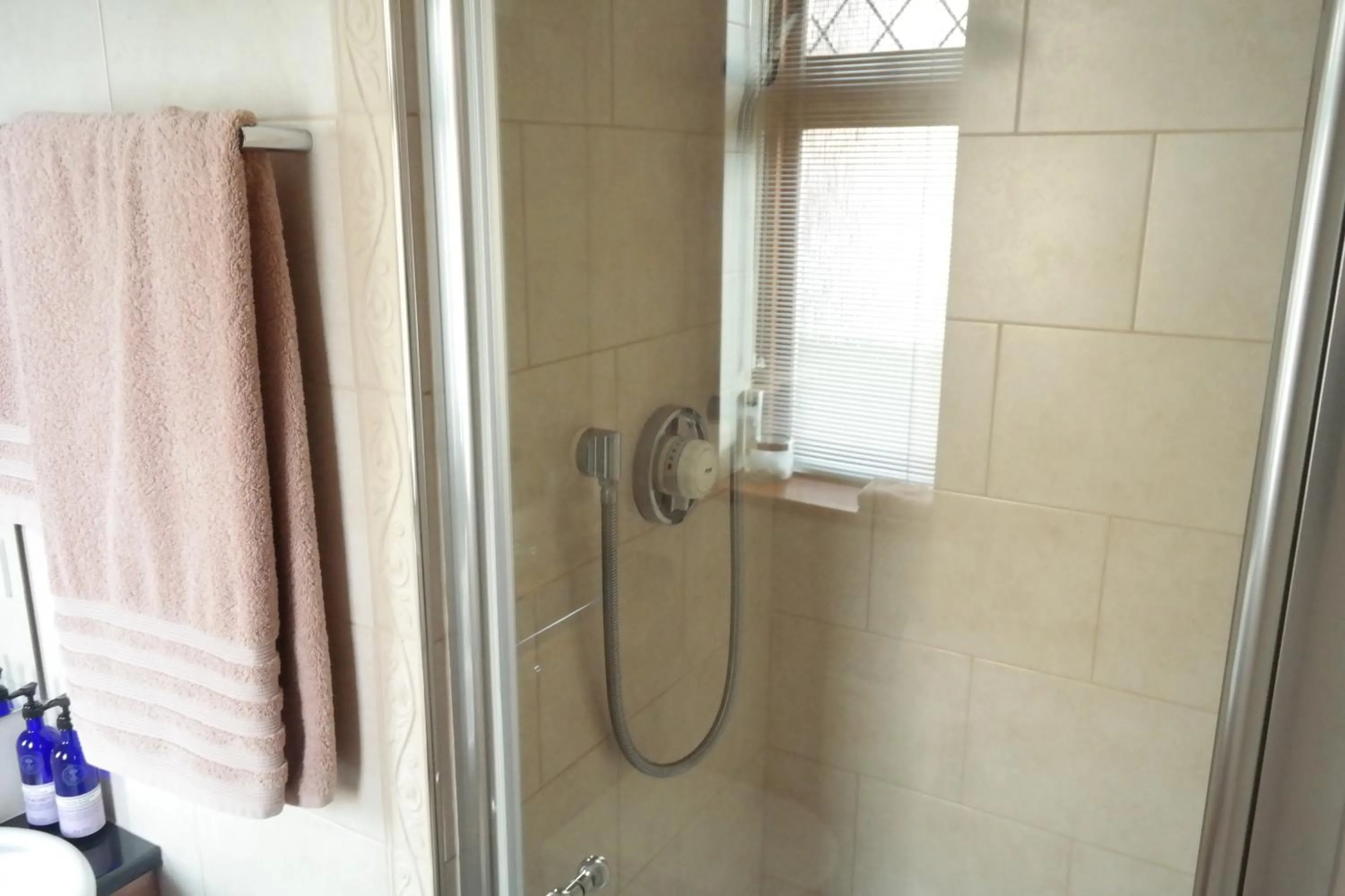 Bathroom in Weston Cottage