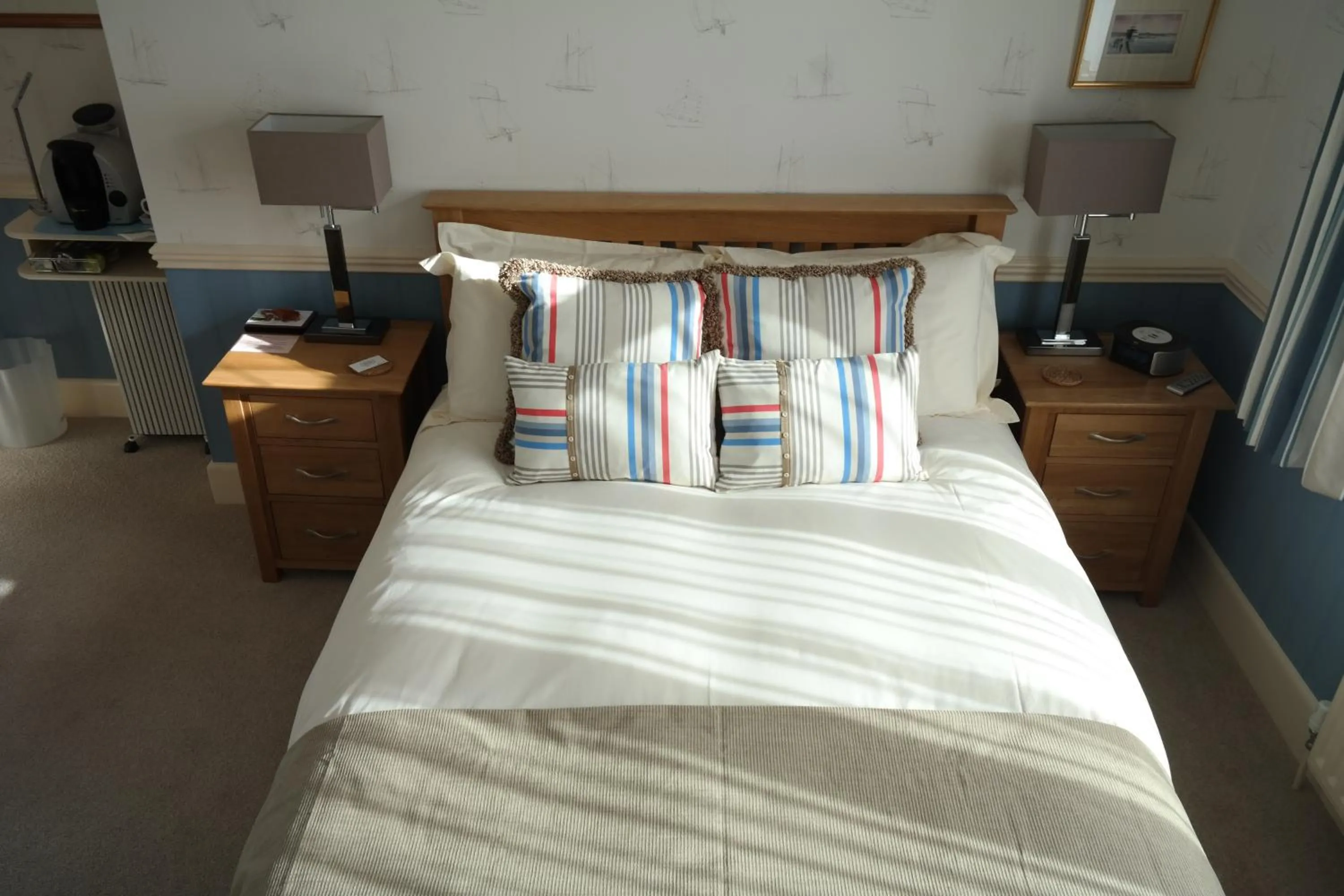 Bed in Weston Cottage