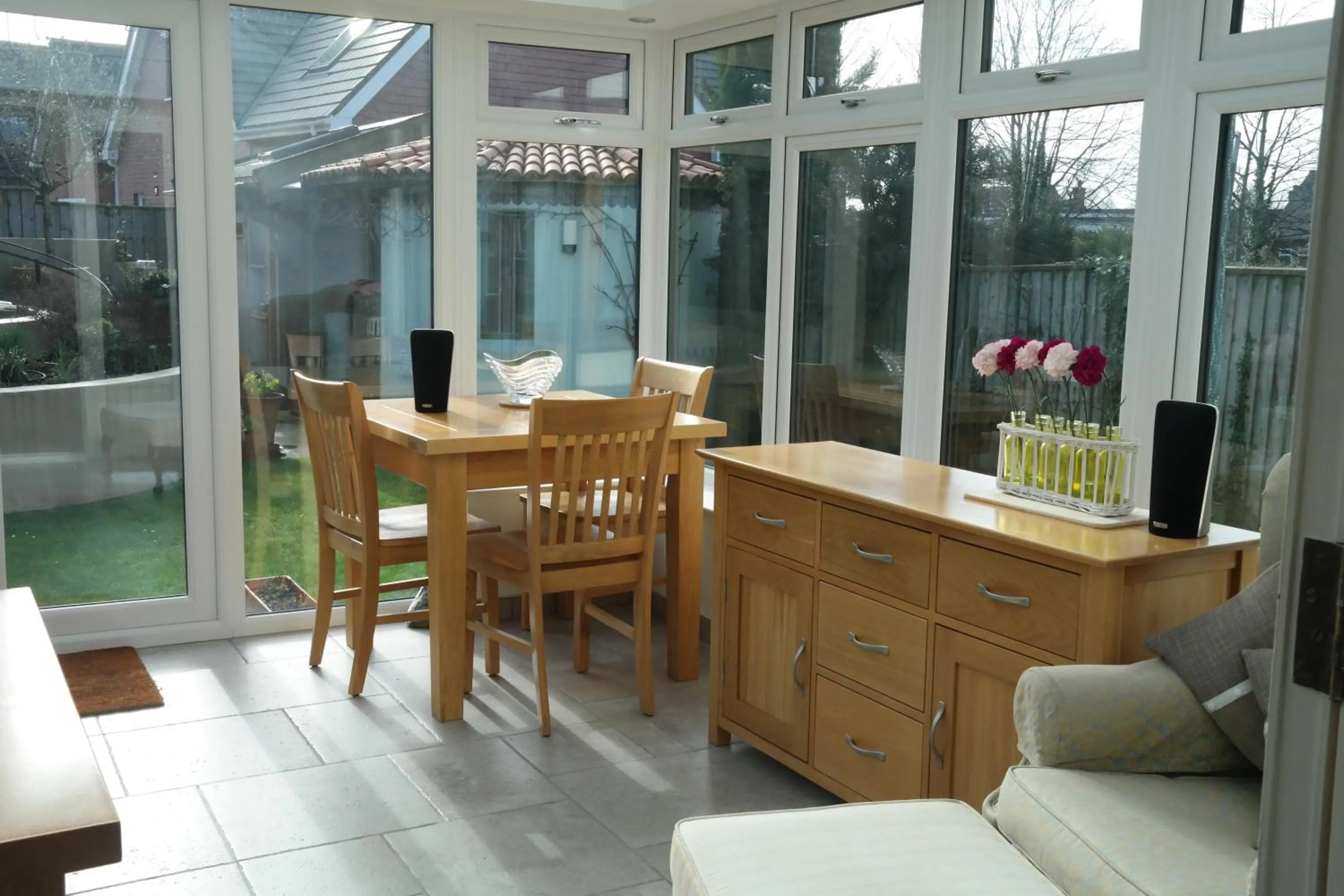 Restaurant/places to eat in Weston Cottage