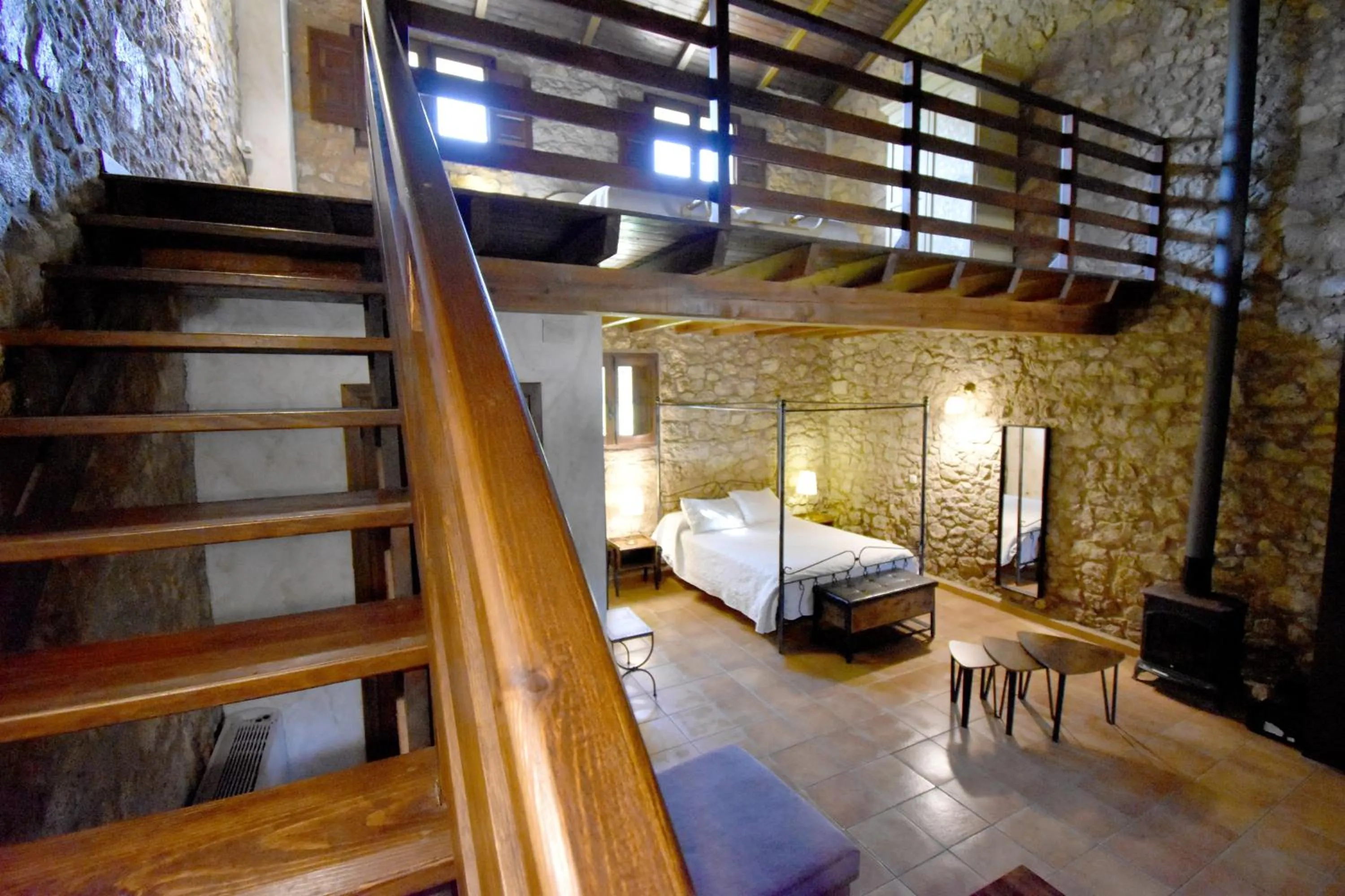 Decorative detail, Bed in HOTEL RURAL A VELHA FABRICA