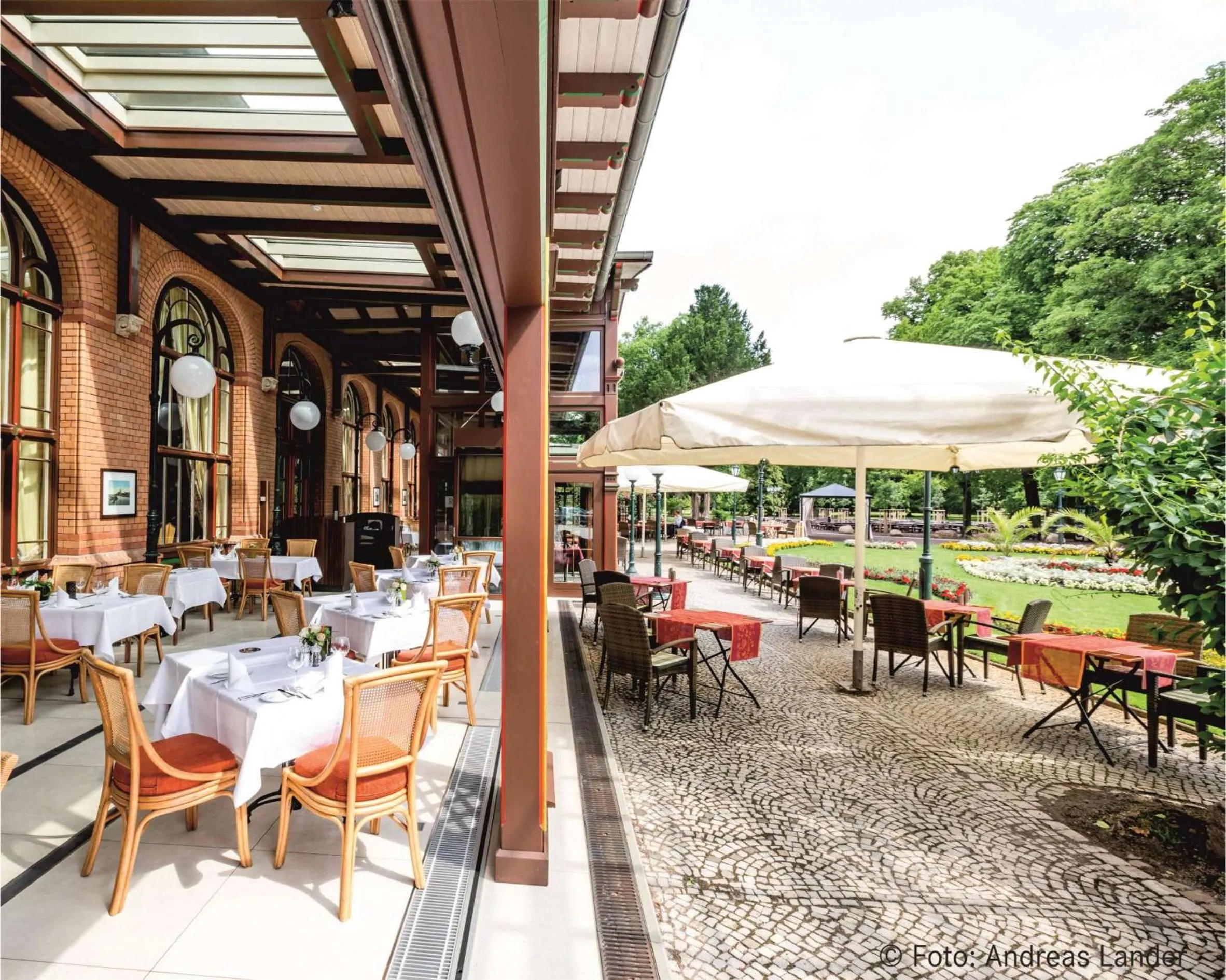 Restaurant/places to eat in Dorint Herrenkrug Parkhotel Magdeburg
