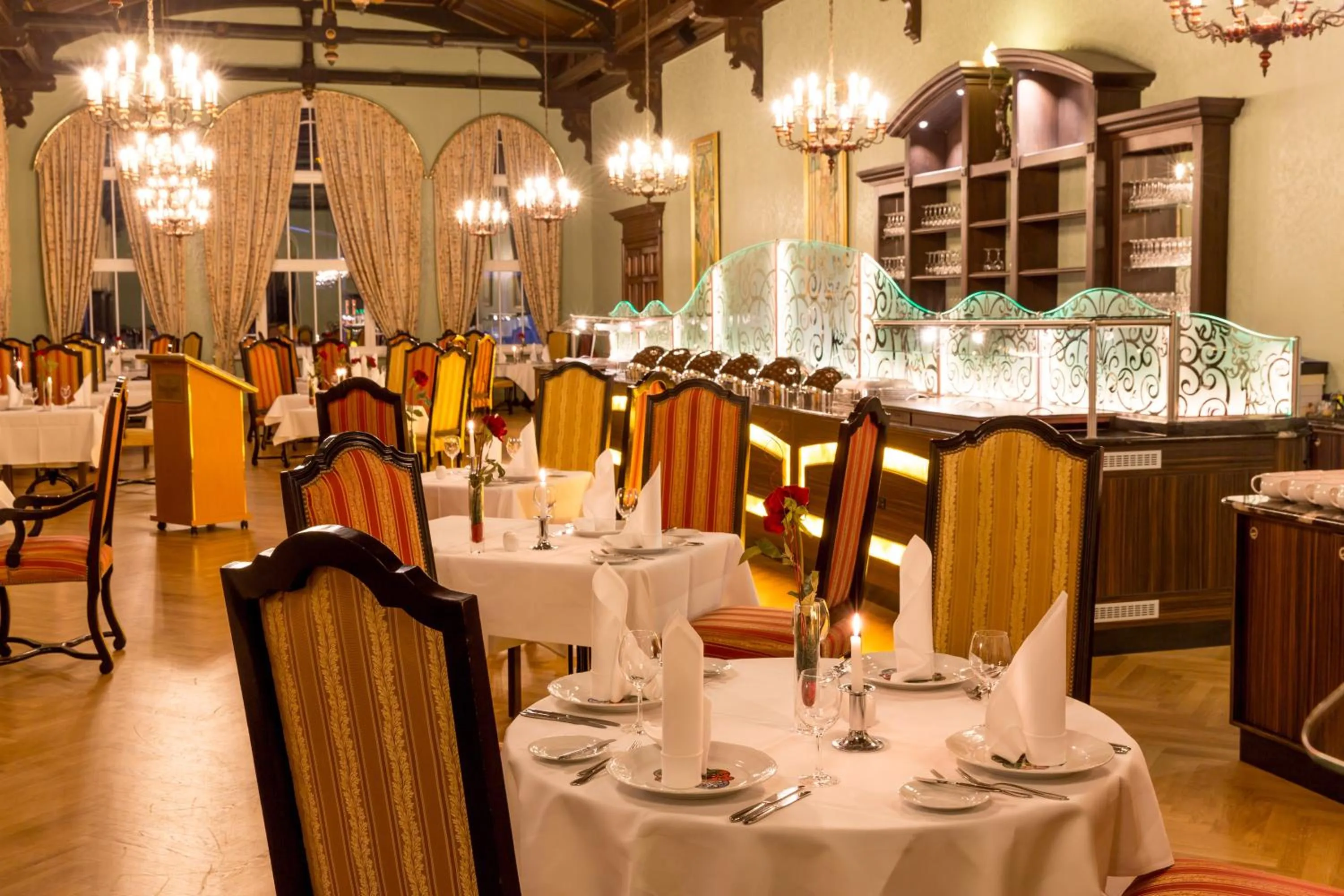 Restaurant/places to eat in Dorint Herrenkrug Parkhotel Magdeburg