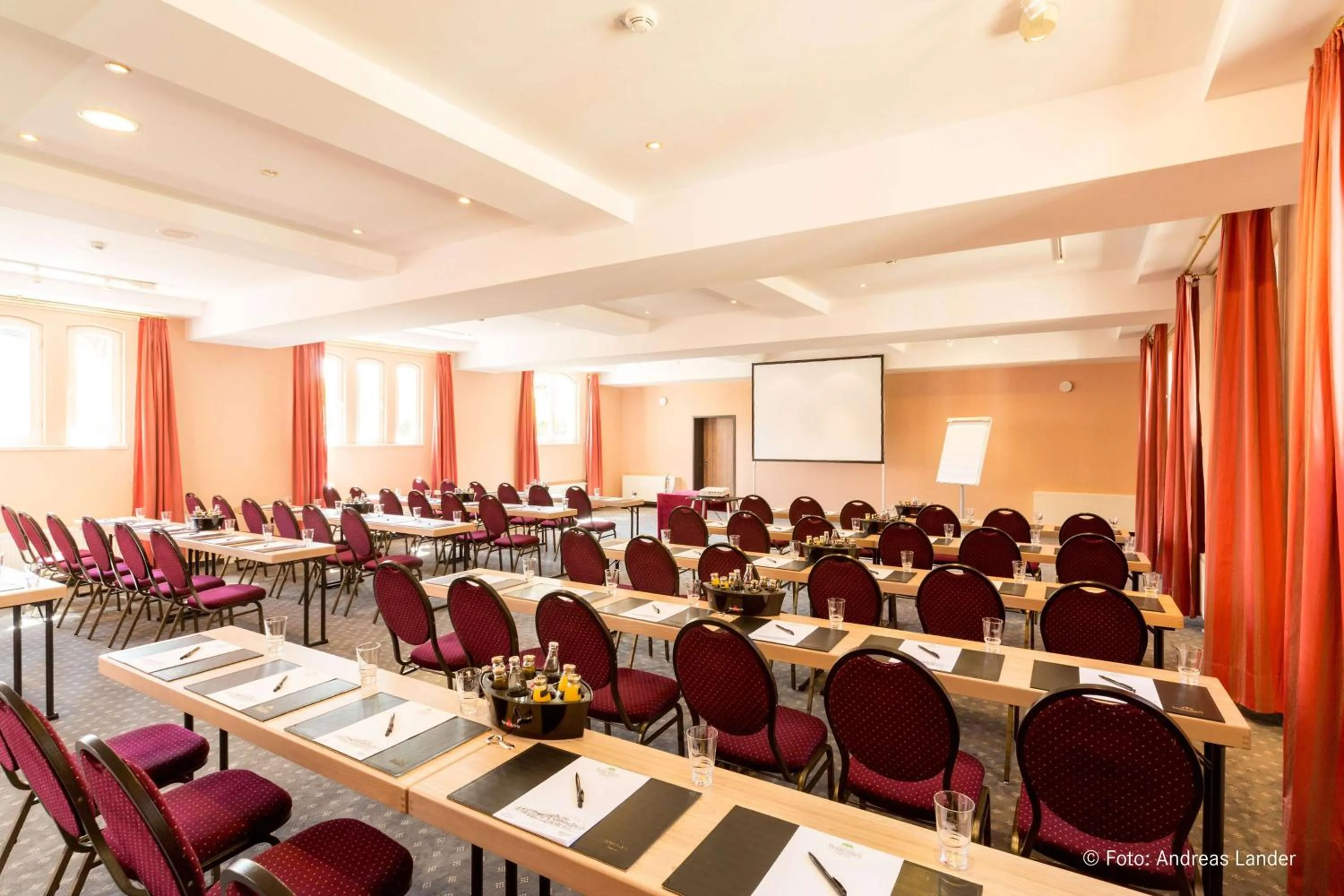 Meeting/conference room in Dorint Herrenkrug Parkhotel Magdeburg