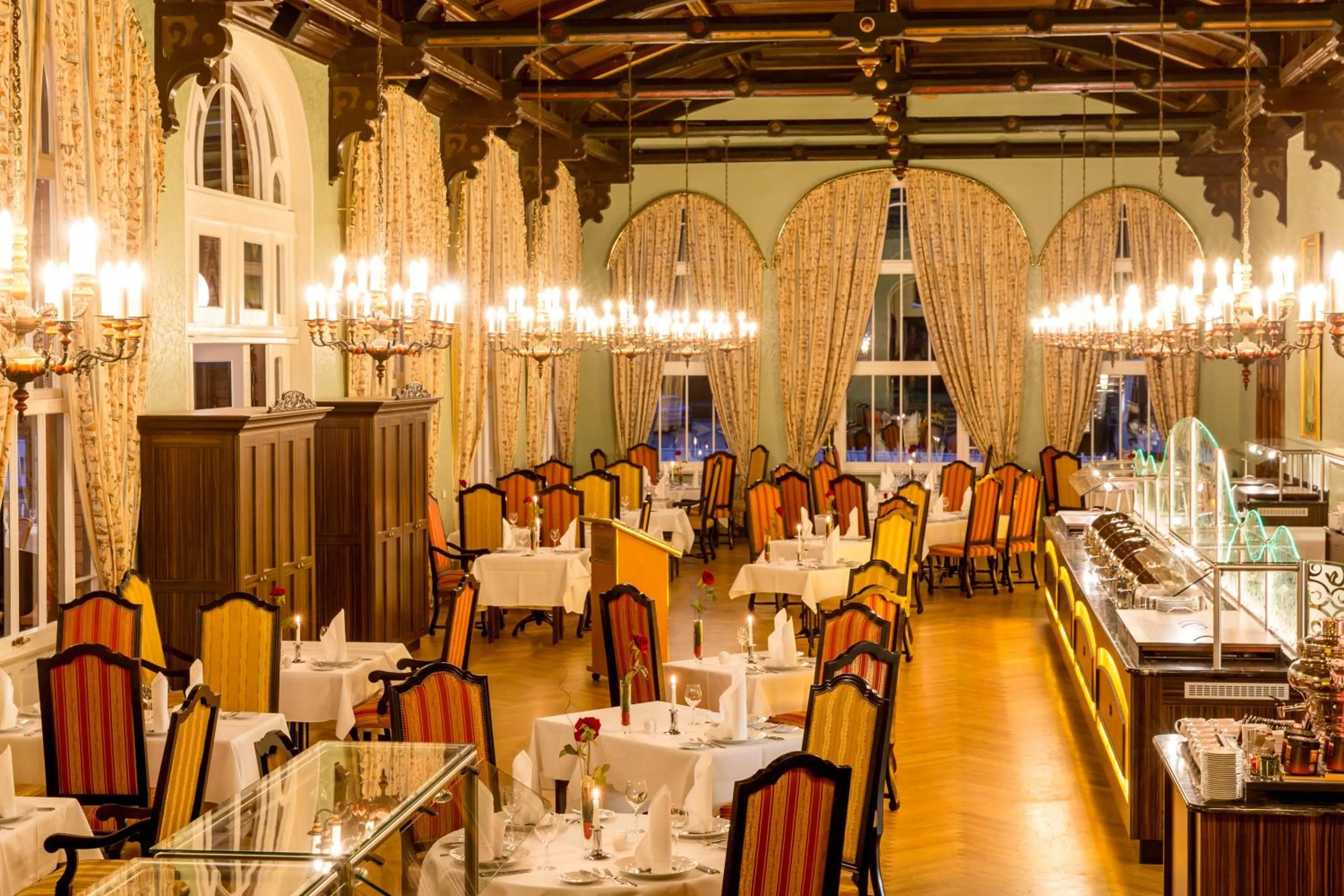 Restaurant/places to eat in Dorint Herrenkrug Parkhotel Magdeburg