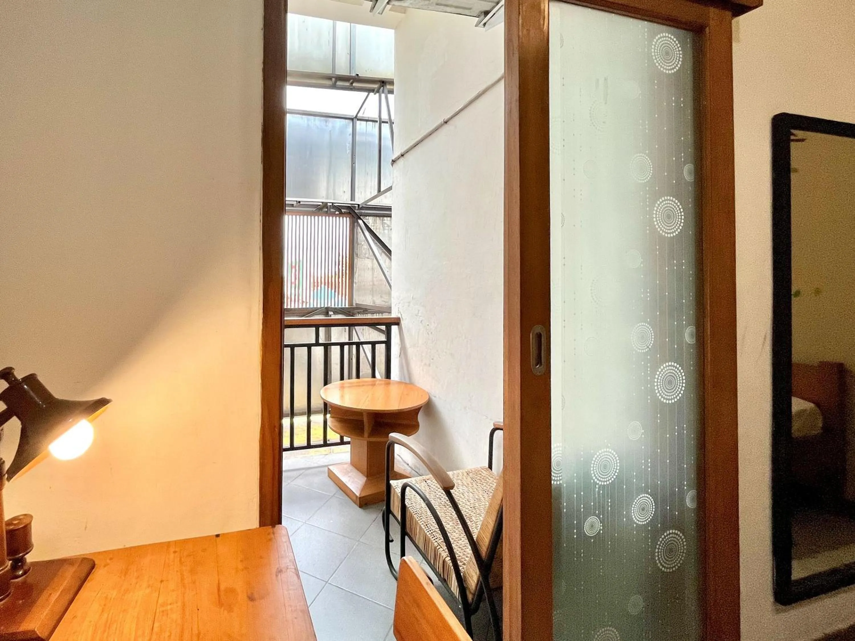 Other in Capital O 3461 Mystays