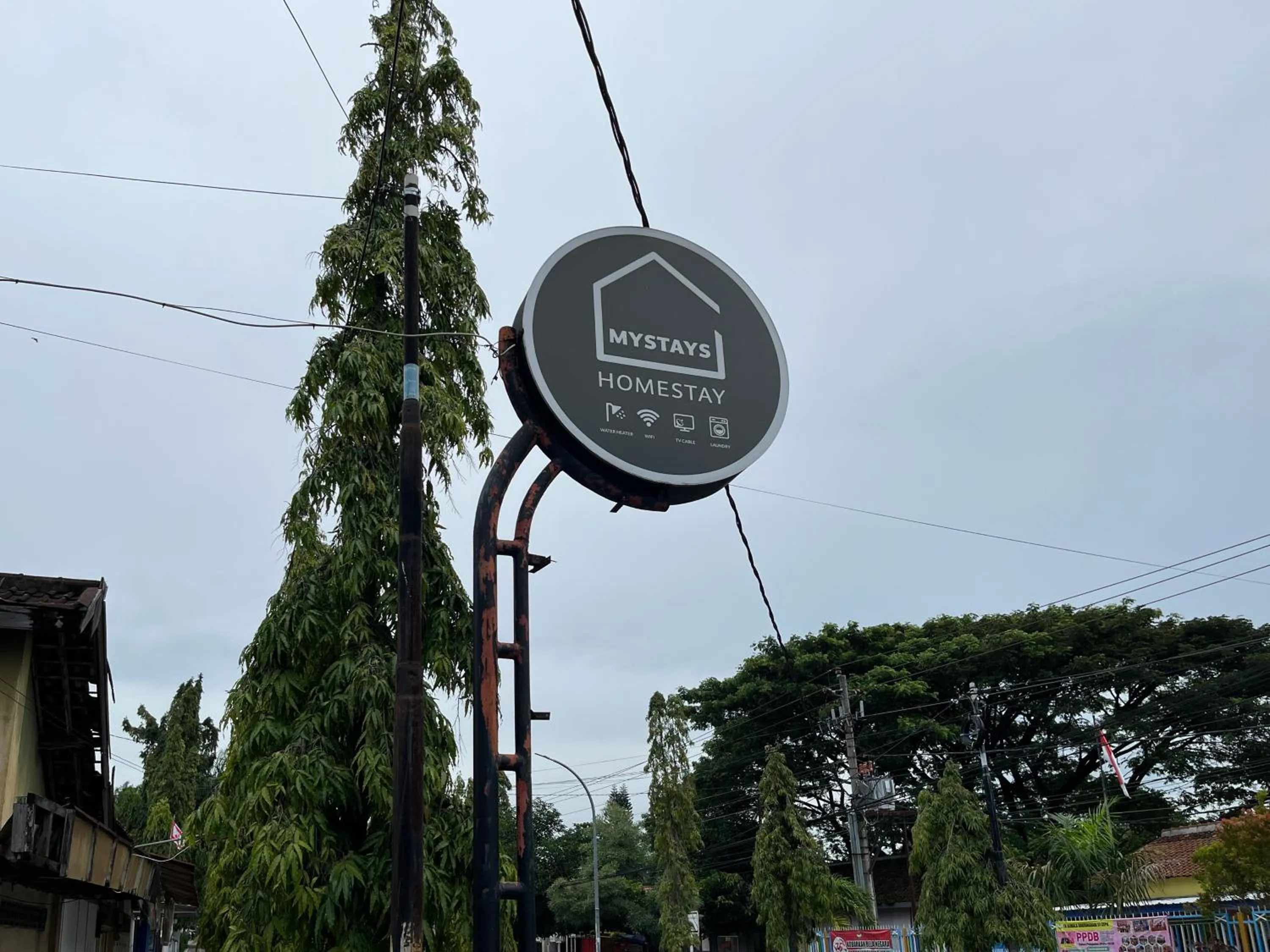 Property building in Capital O 3461 Mystays