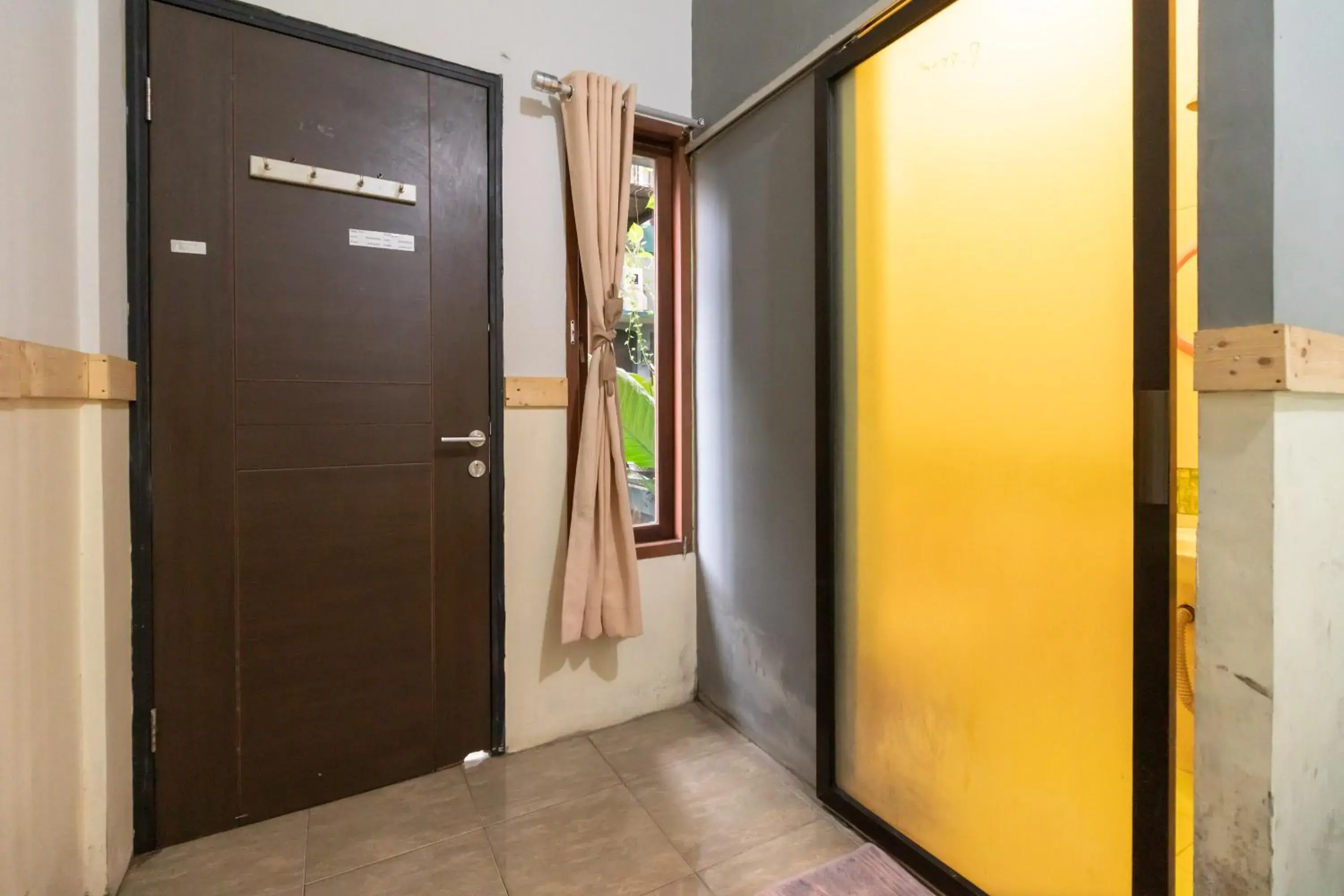 Bedroom in Safaraz Garden near Galaxy Bekasi Mitra RedDoorz Bedroom in Safaraz Garden near Galaxy Bekasi Mitra RedDoorz