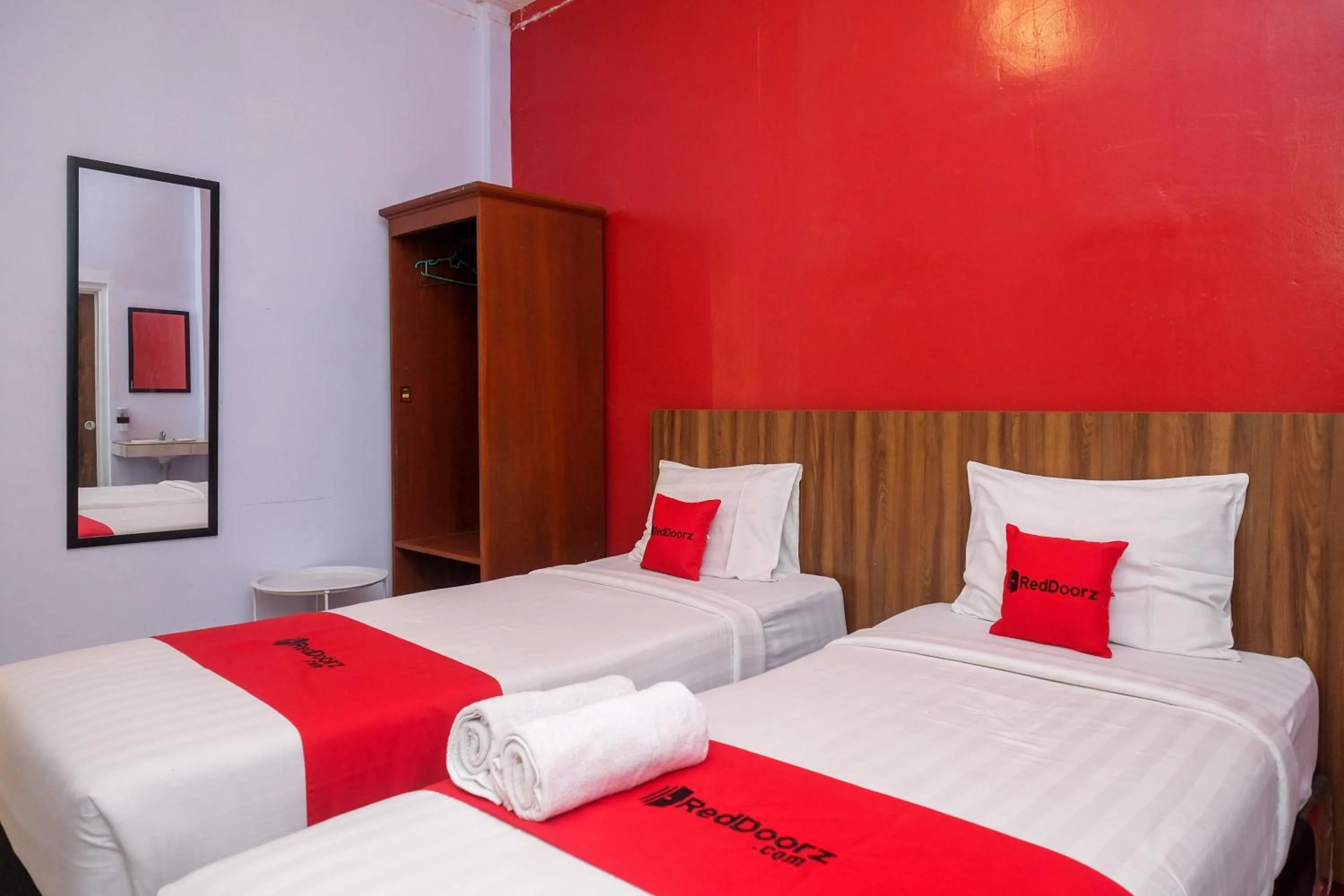 Bed in RedDoorz At Pondok Eyang Obi Sleman