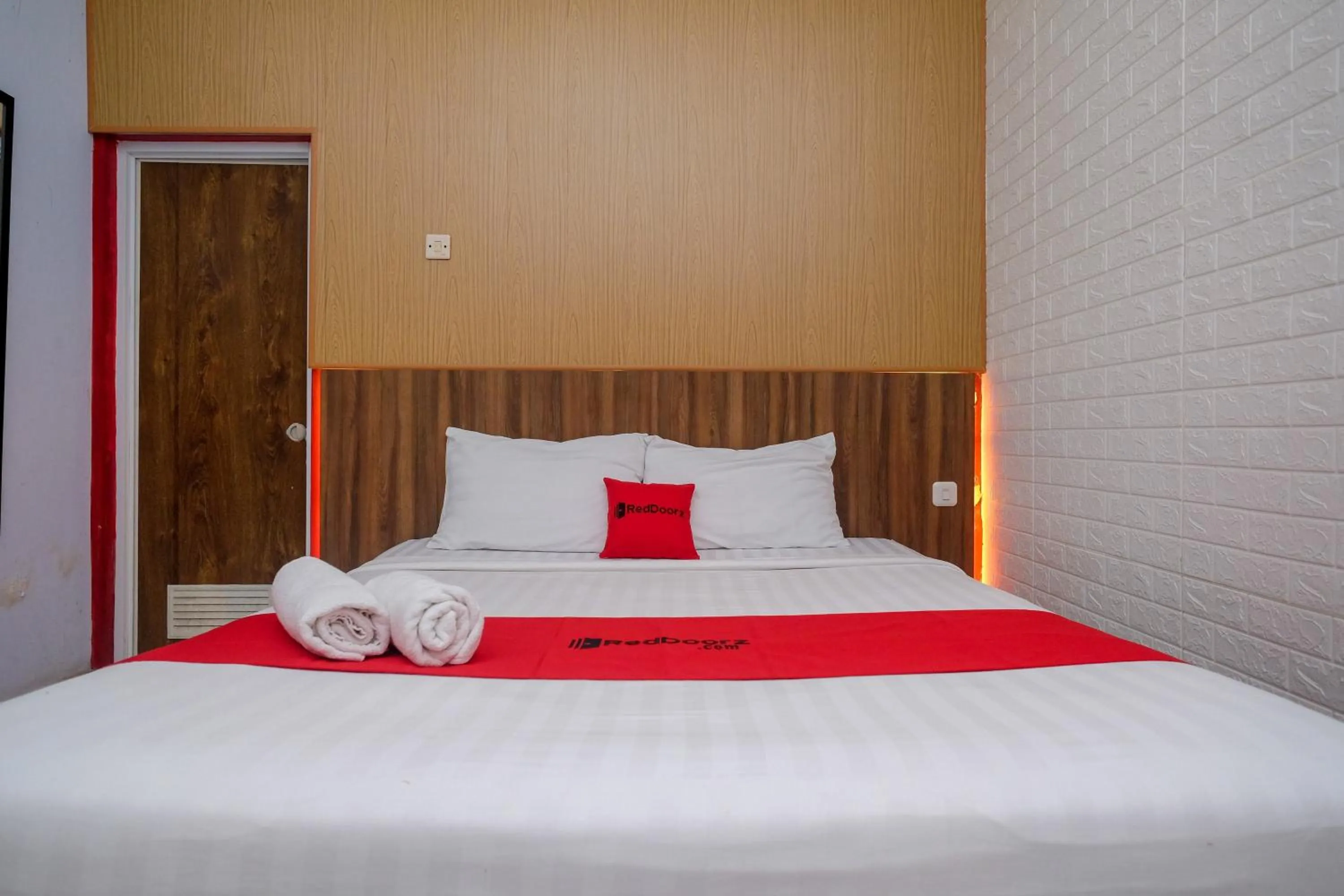 Bed in RedDoorz At Pondok Eyang Obi Sleman