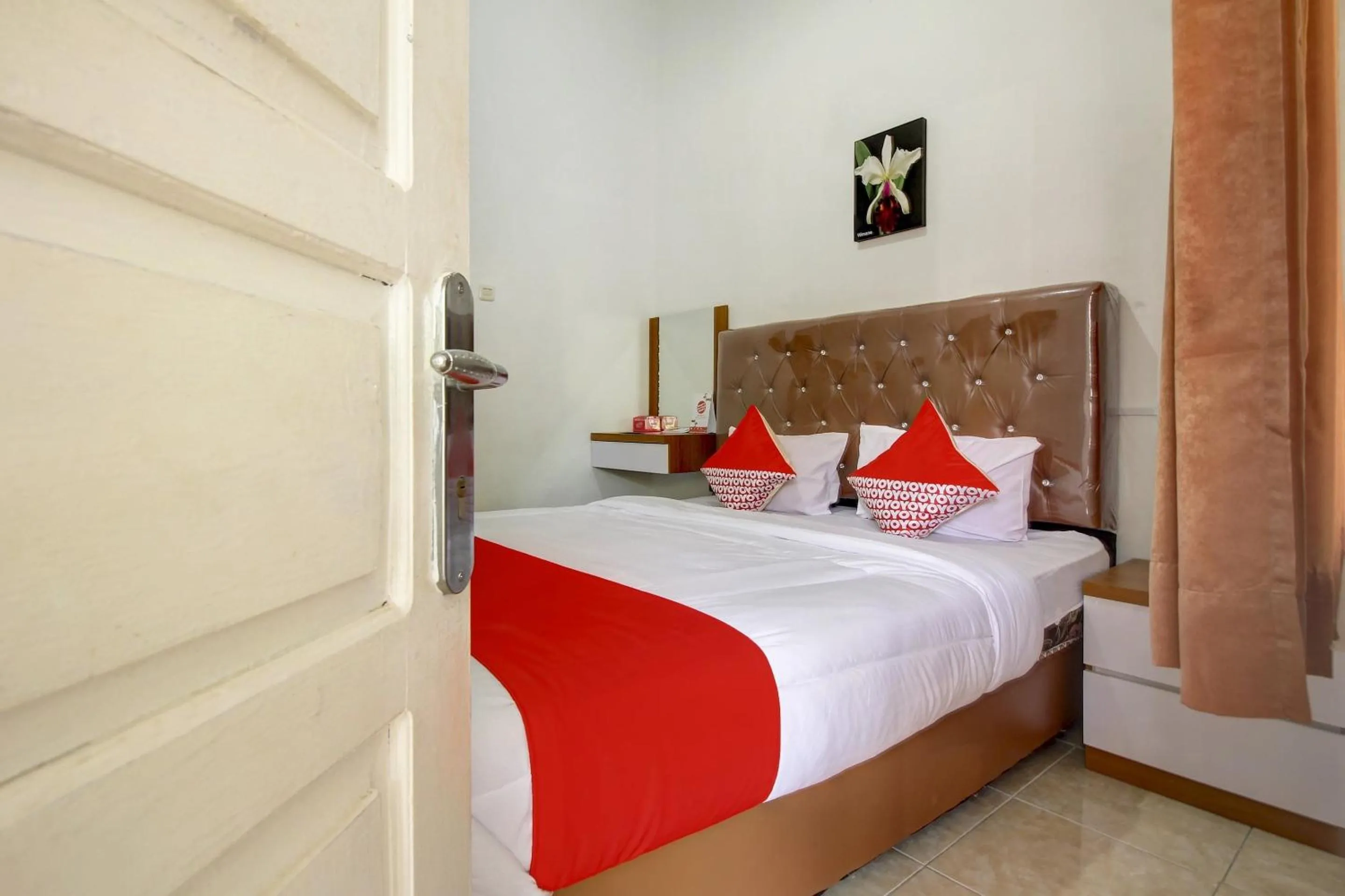 Bedroom, Bed in OYO Life 3415 Penginapan Wimane