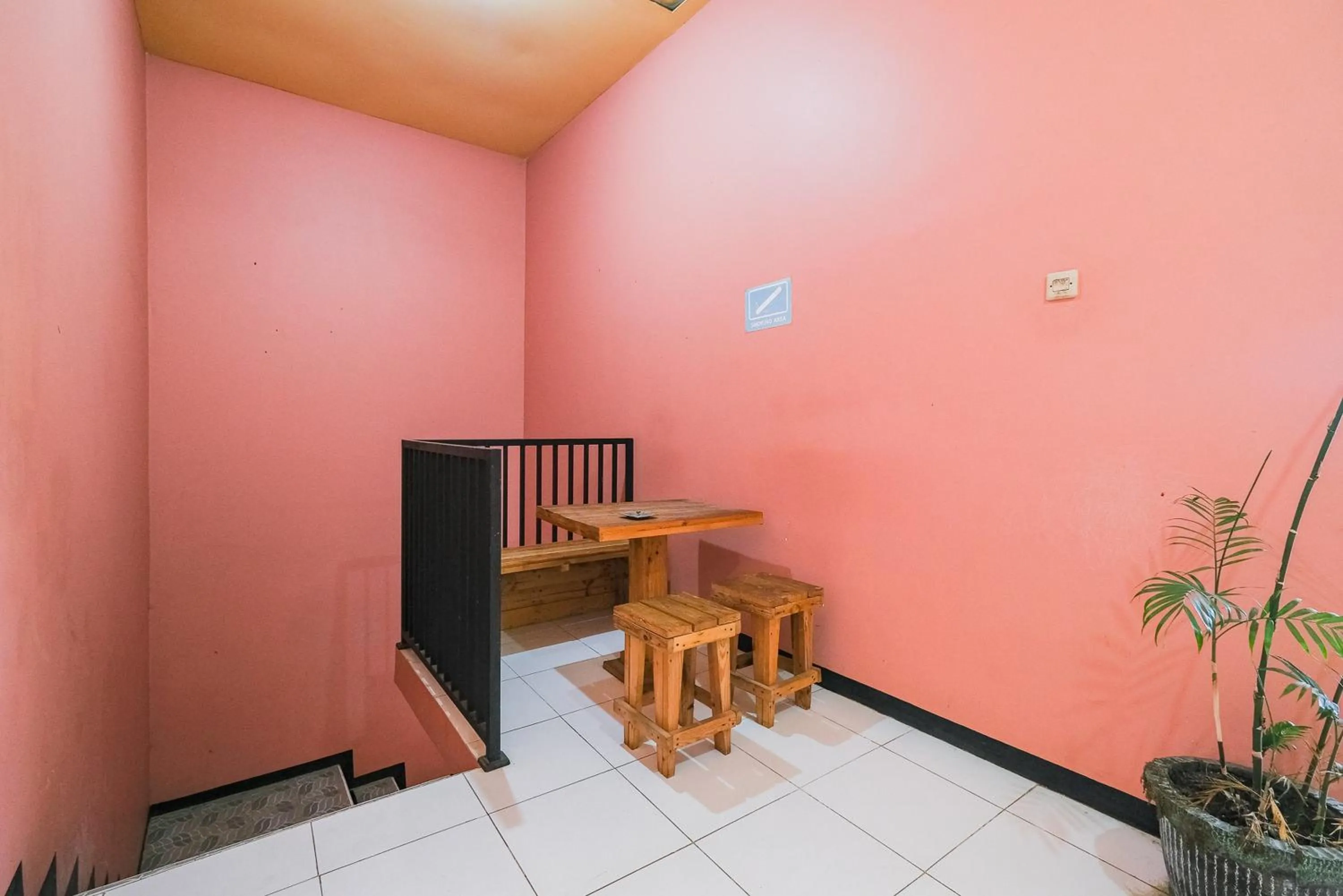 Property building in RedDoorz Syariah near RSUD Tuban
