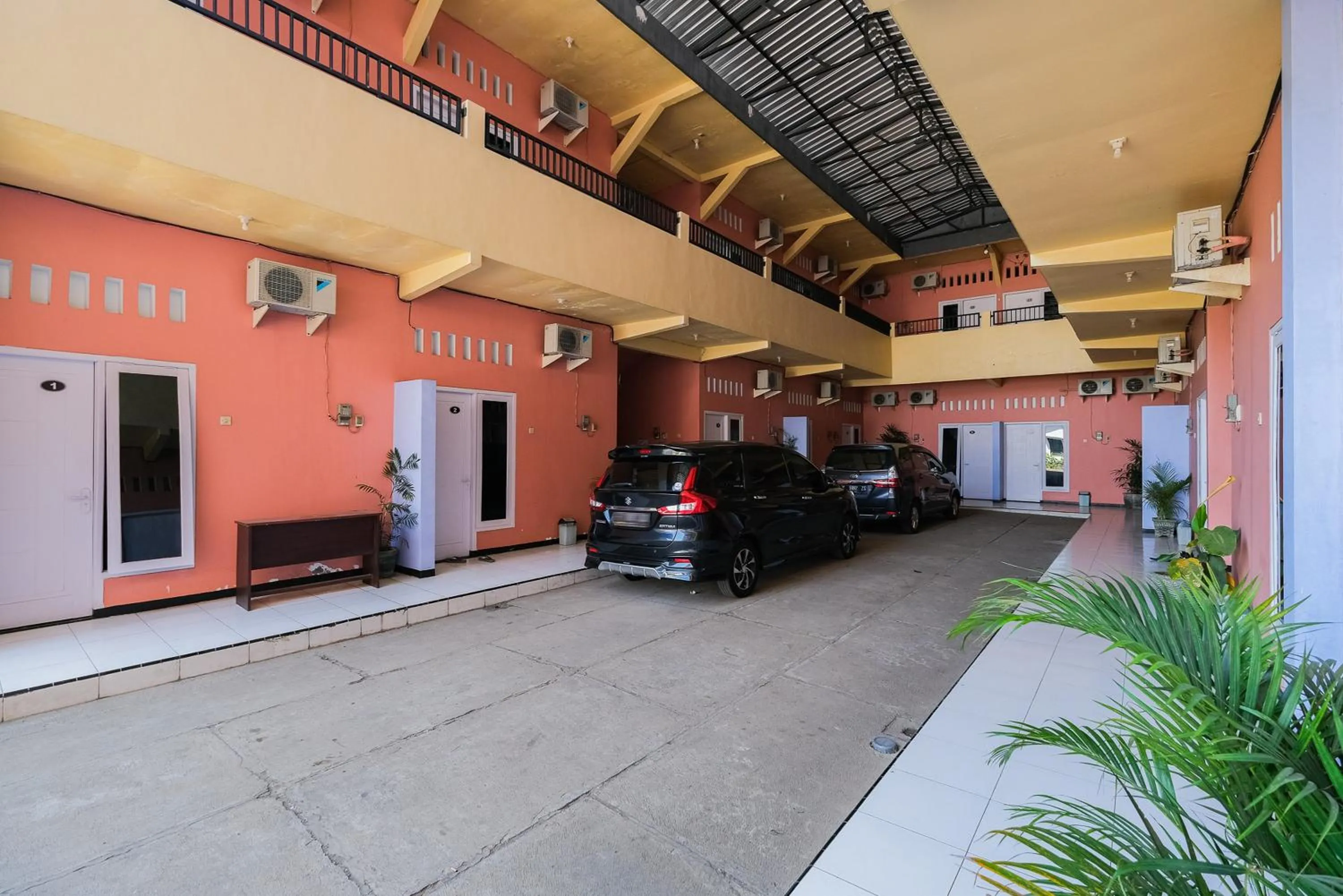 Property building in RedDoorz Syariah near RSUD Tuban
