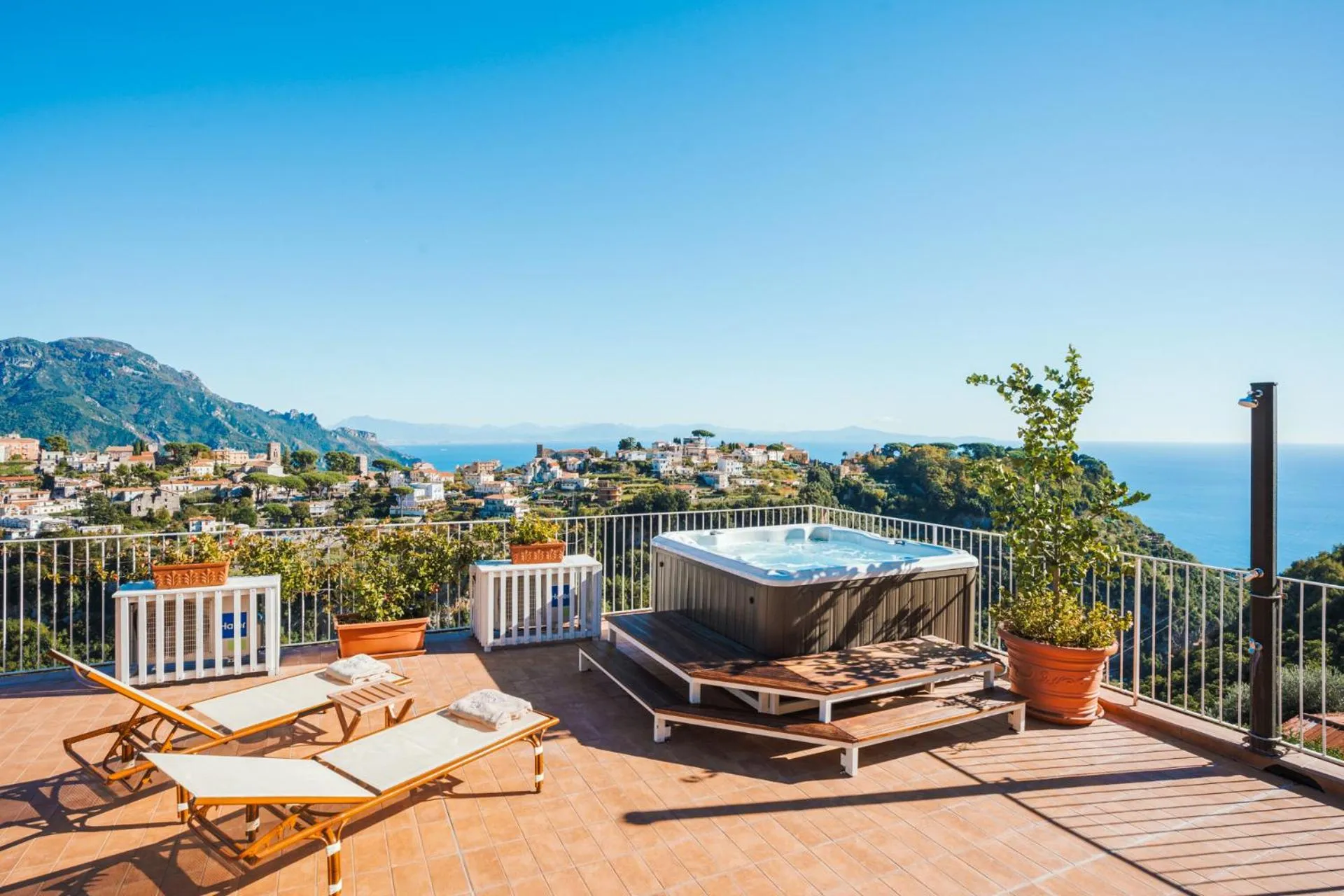 Natural landscape in HOTEL ZI'NTONIO