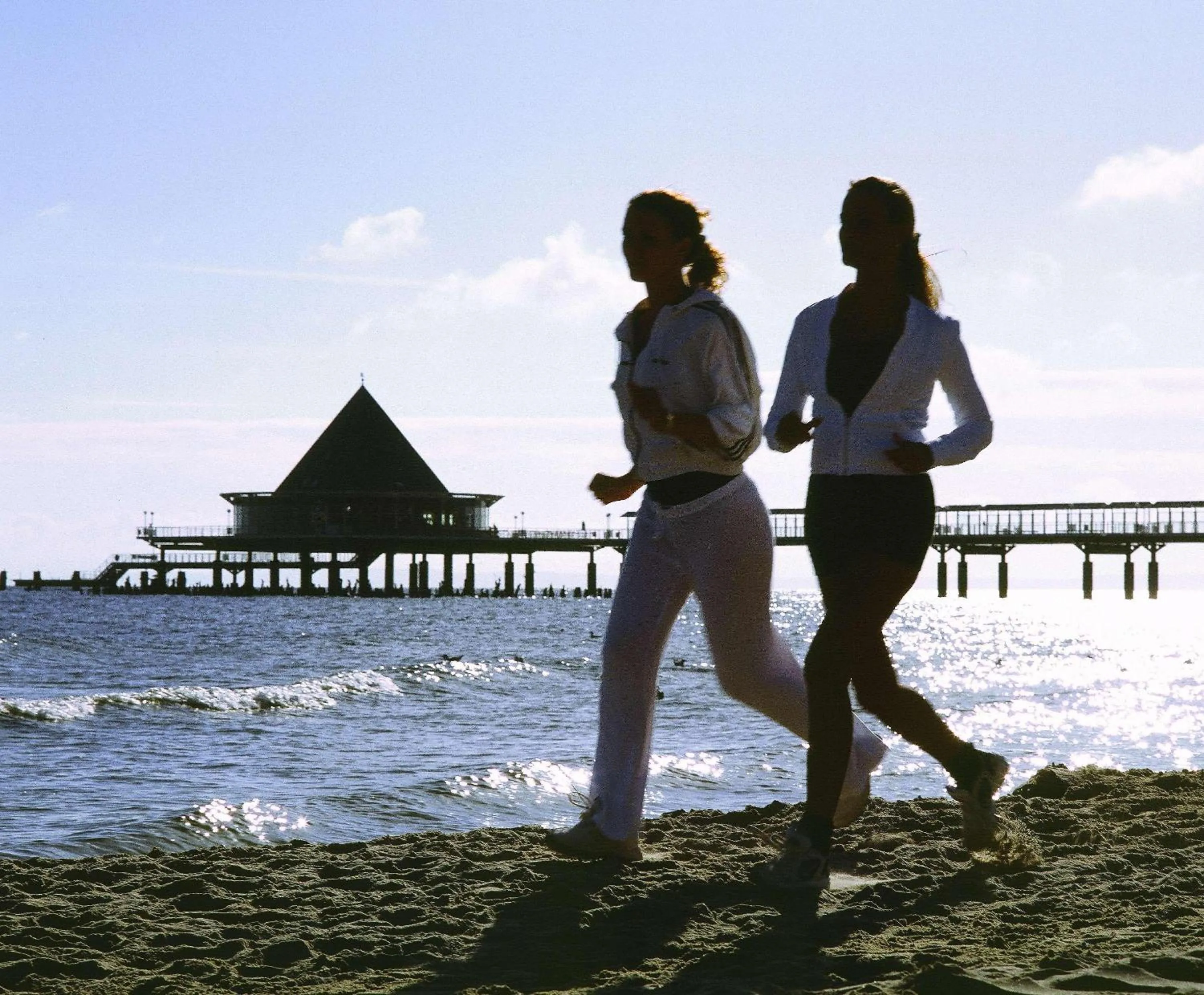People in Hotel Kaiserhof Heringsdorf