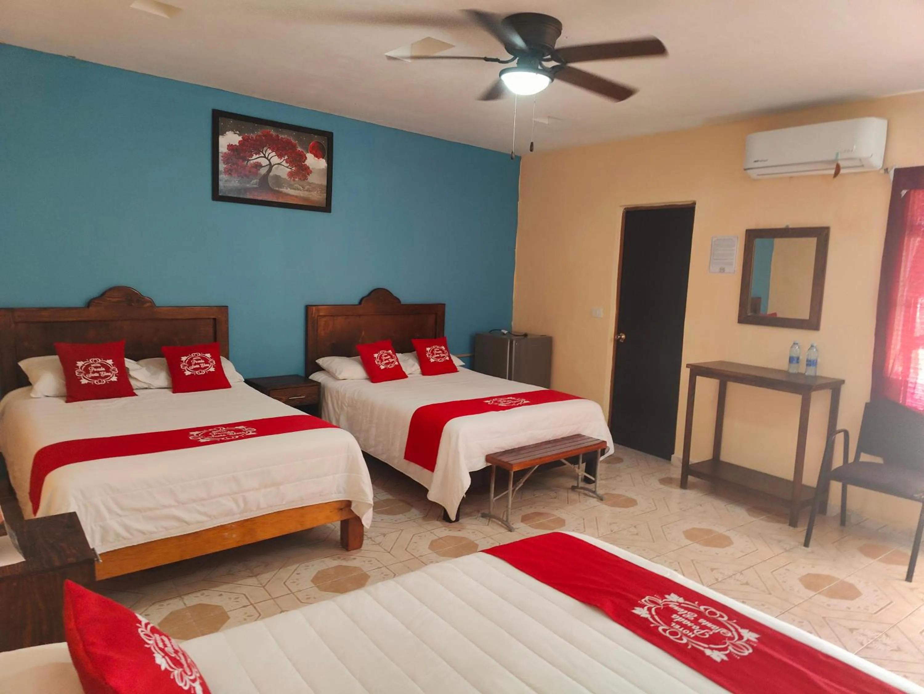 Bed in Hotel Posada Santa Elena