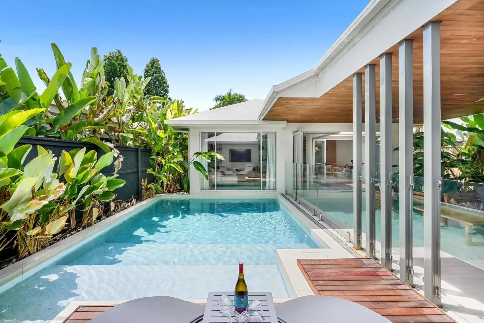 Belle Escapes 94 Cascade Luxury Home Palm Cove