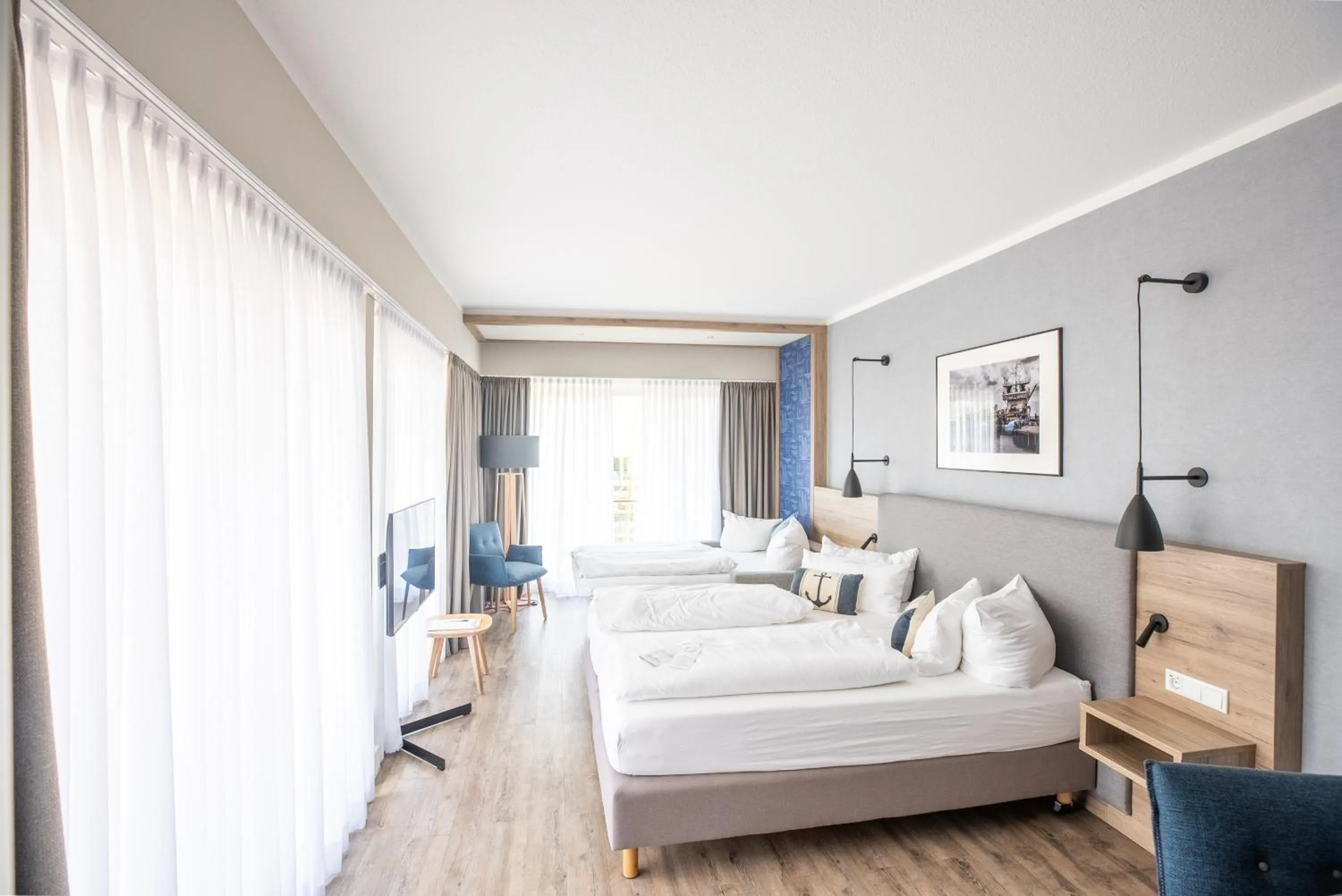 Photo of the whole room, Bed in Hotel Wehrburg