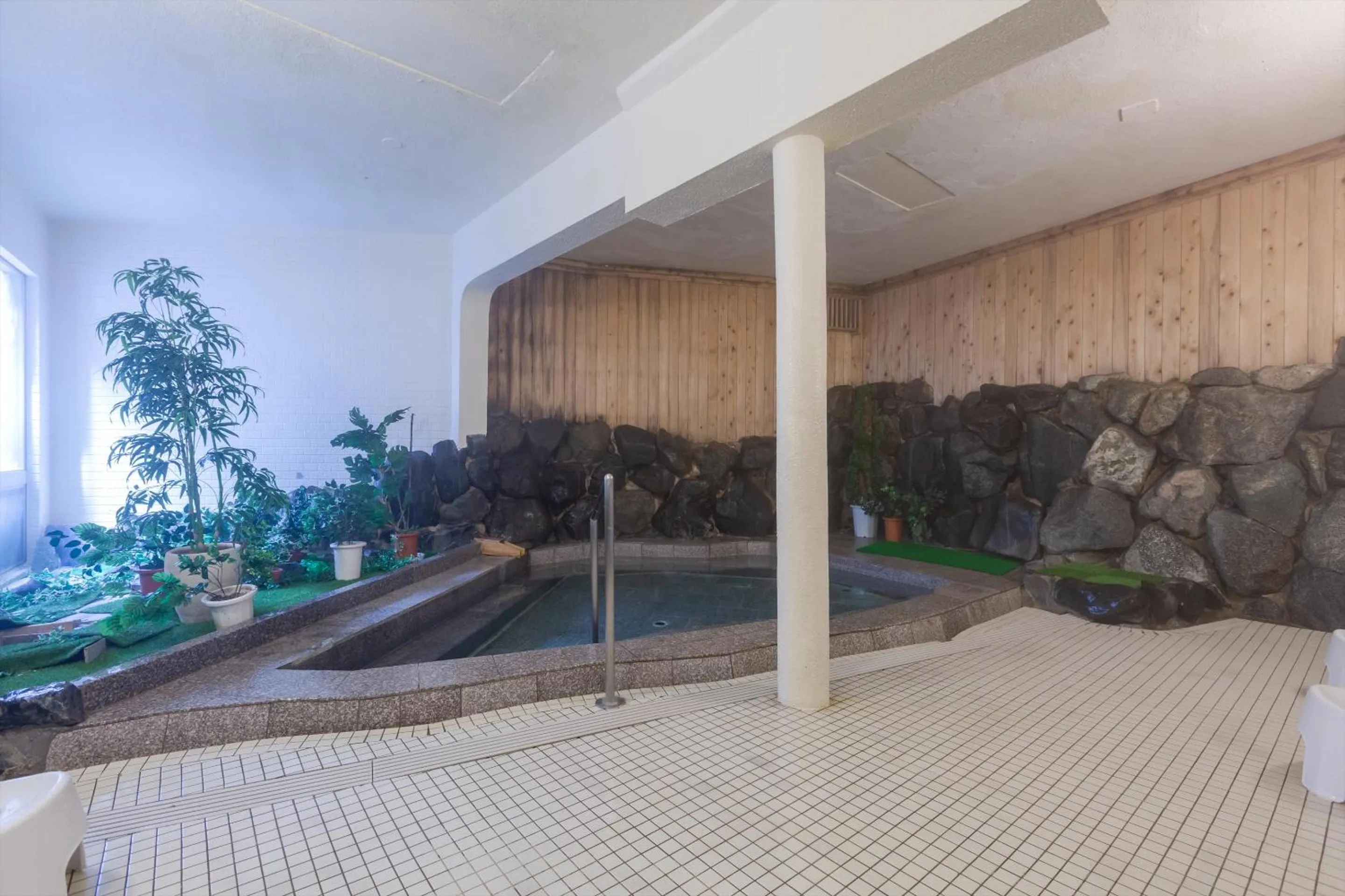 Hot Spring Bath, Swimming Pool in Tabist Spa Yubara Okayama Yubaraonsen