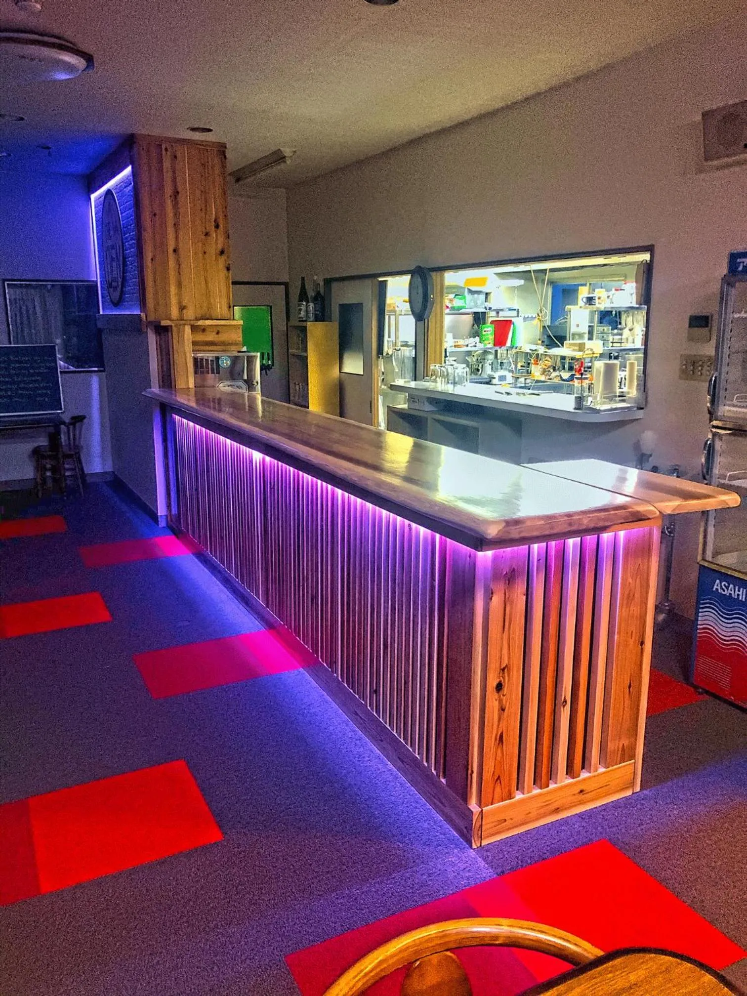 Lounge or bar in Red Fox Lodge Myoko