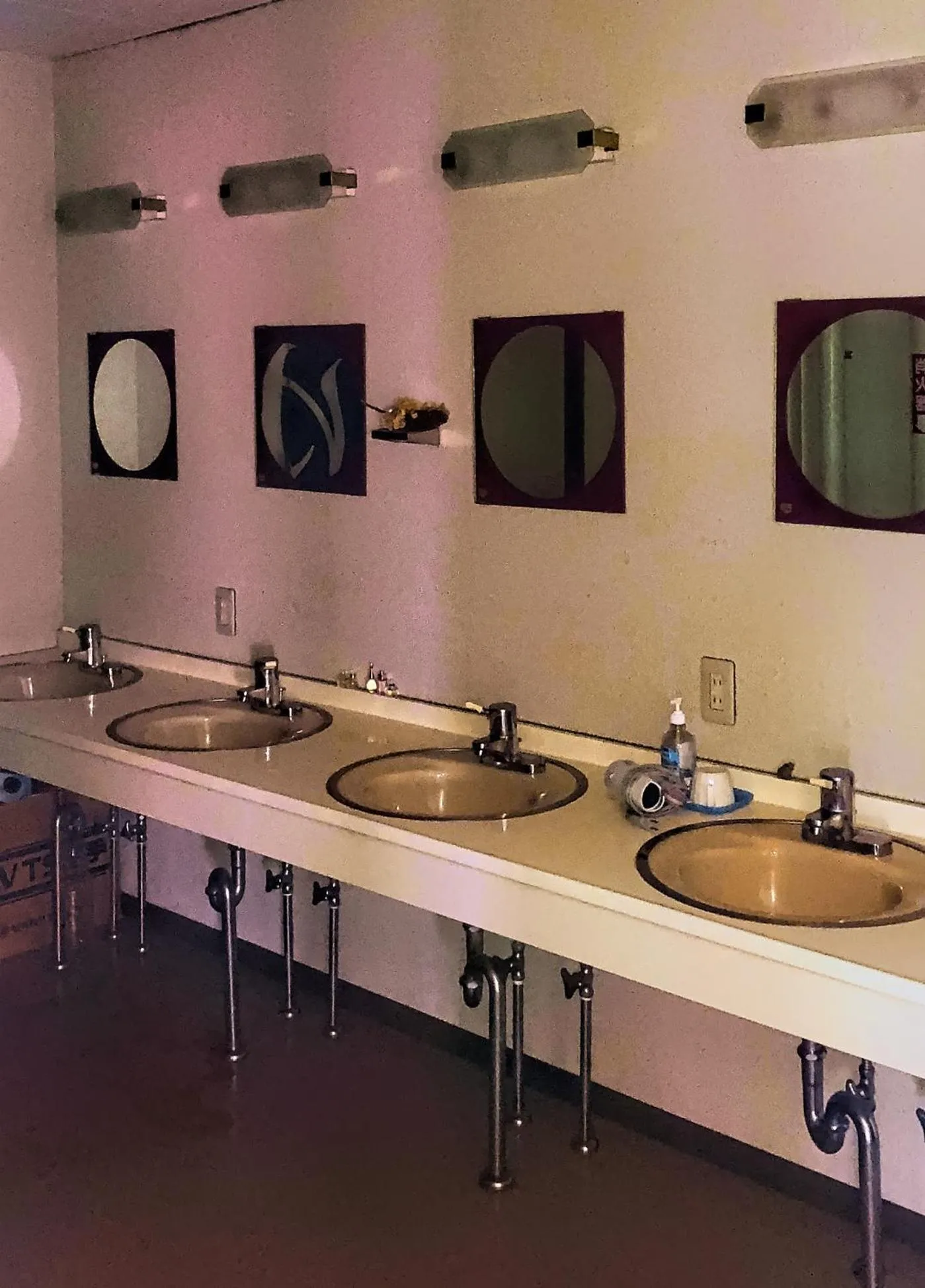 Shower in Red Fox Lodge Myoko