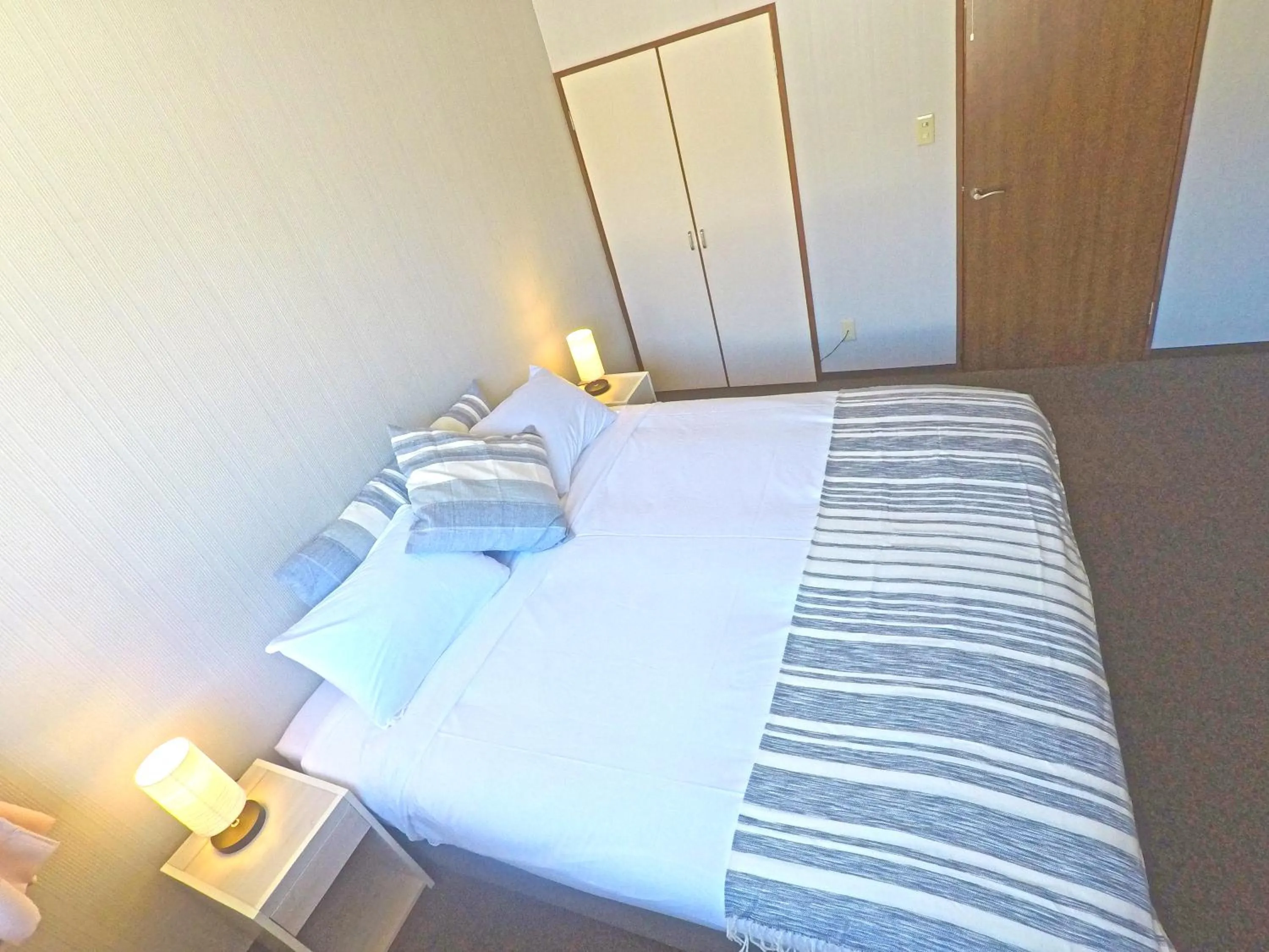 Bedroom, Bed in Red Fox Lodge Myoko